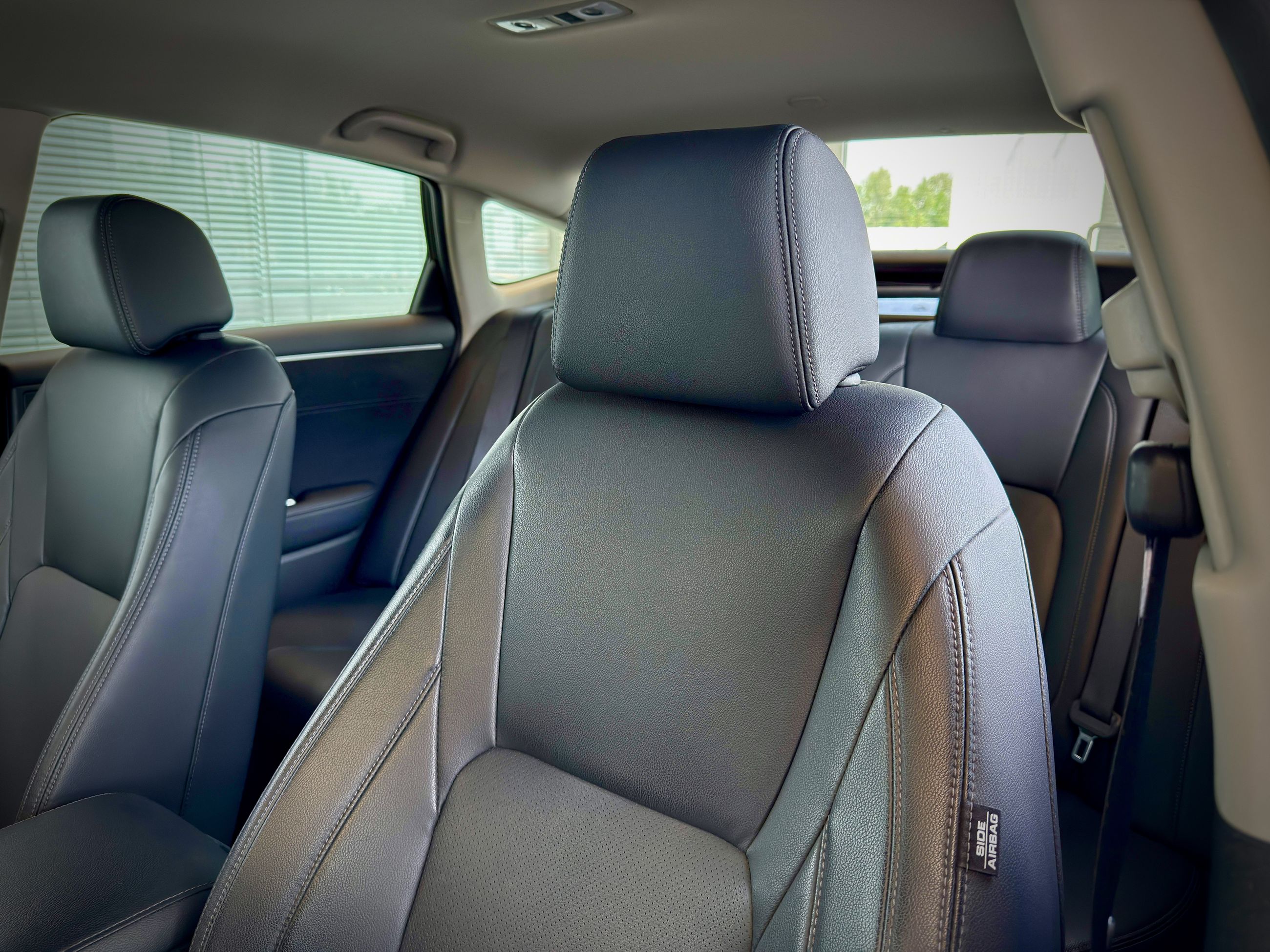 Honda Clarity Plug-In Hybrid Touring 2019-15