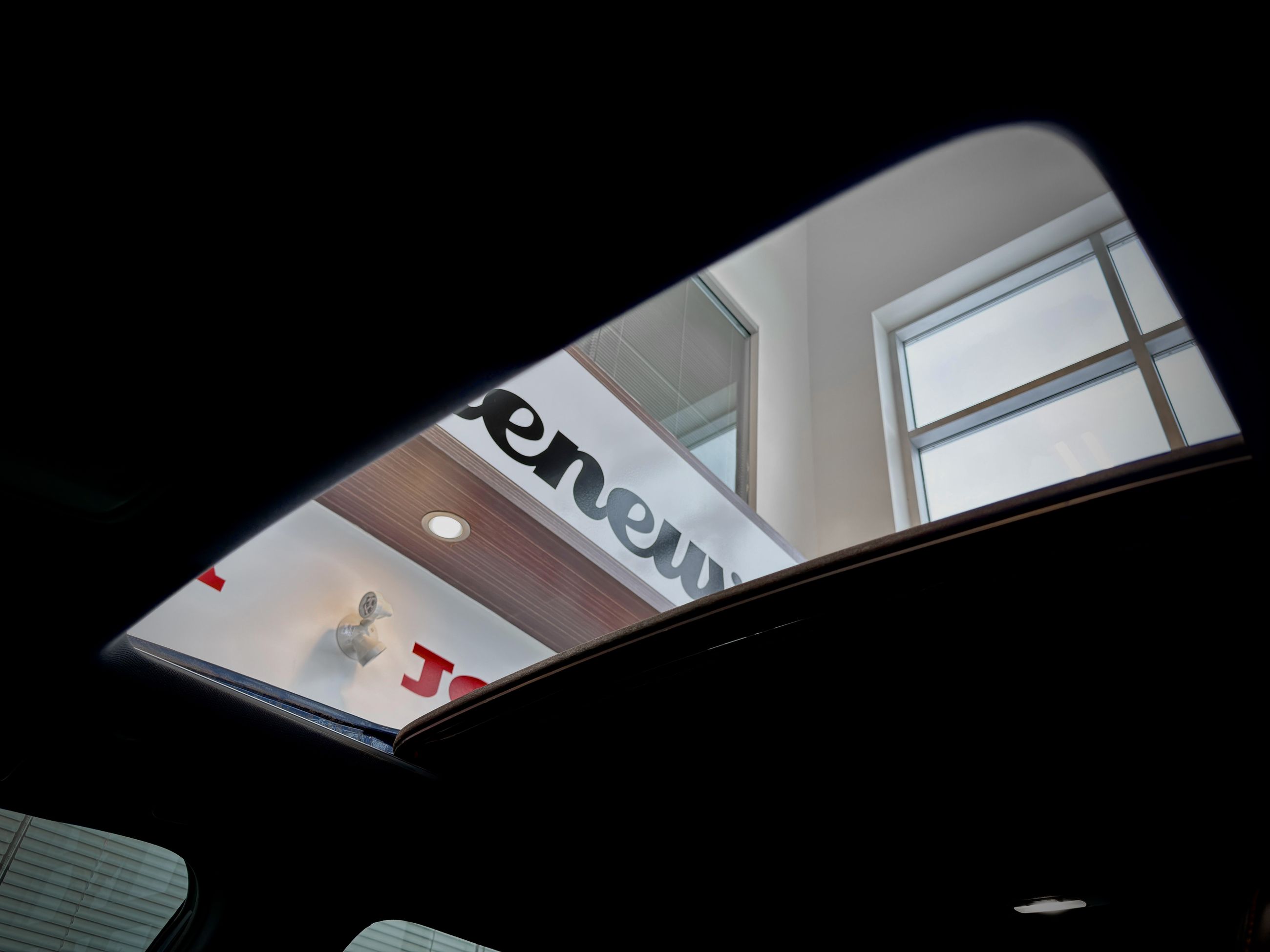 2023 Honda CR-V Hybrid Touring-19