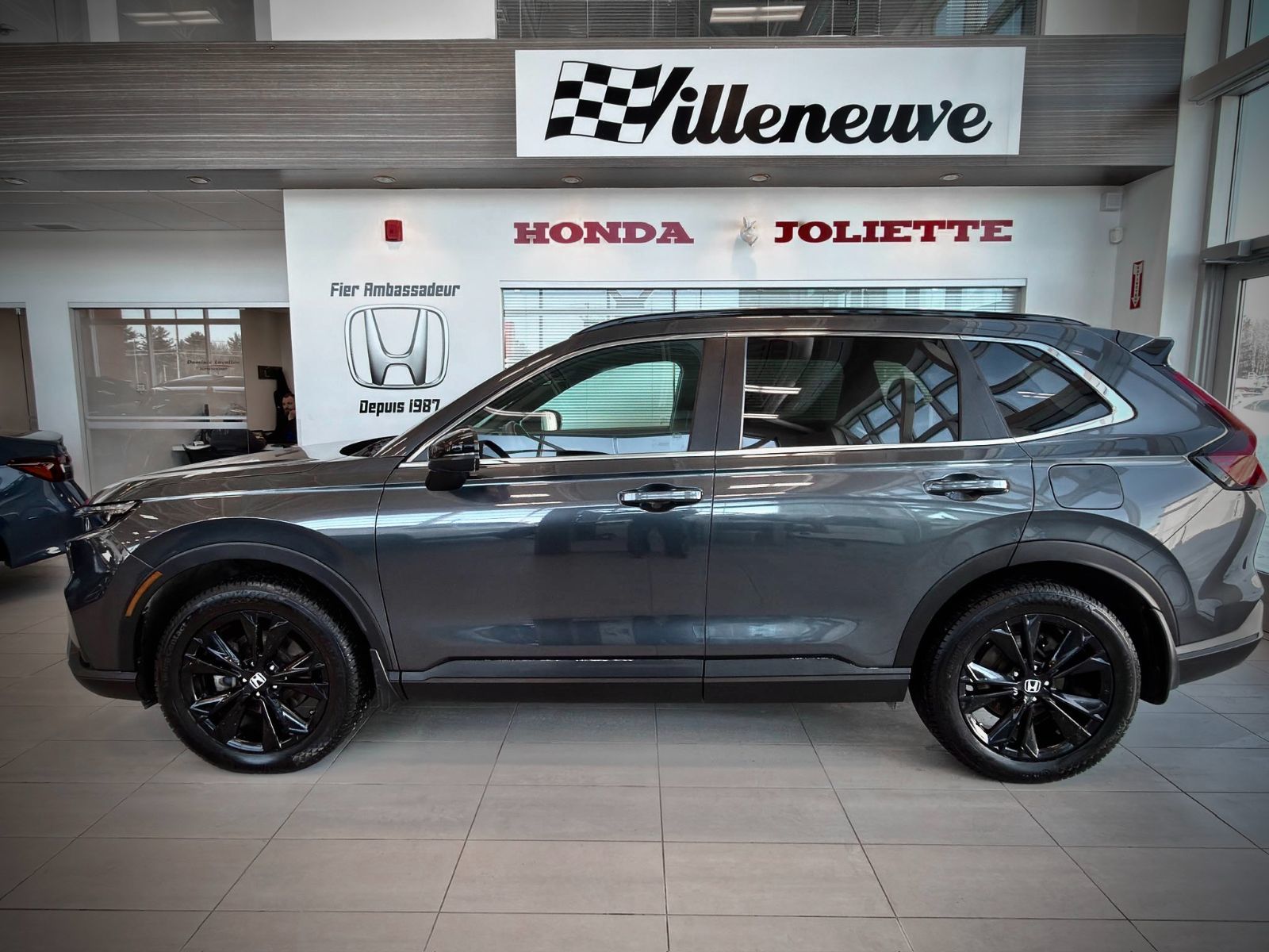 Honda CR-V Hybrid Touring 2023-7