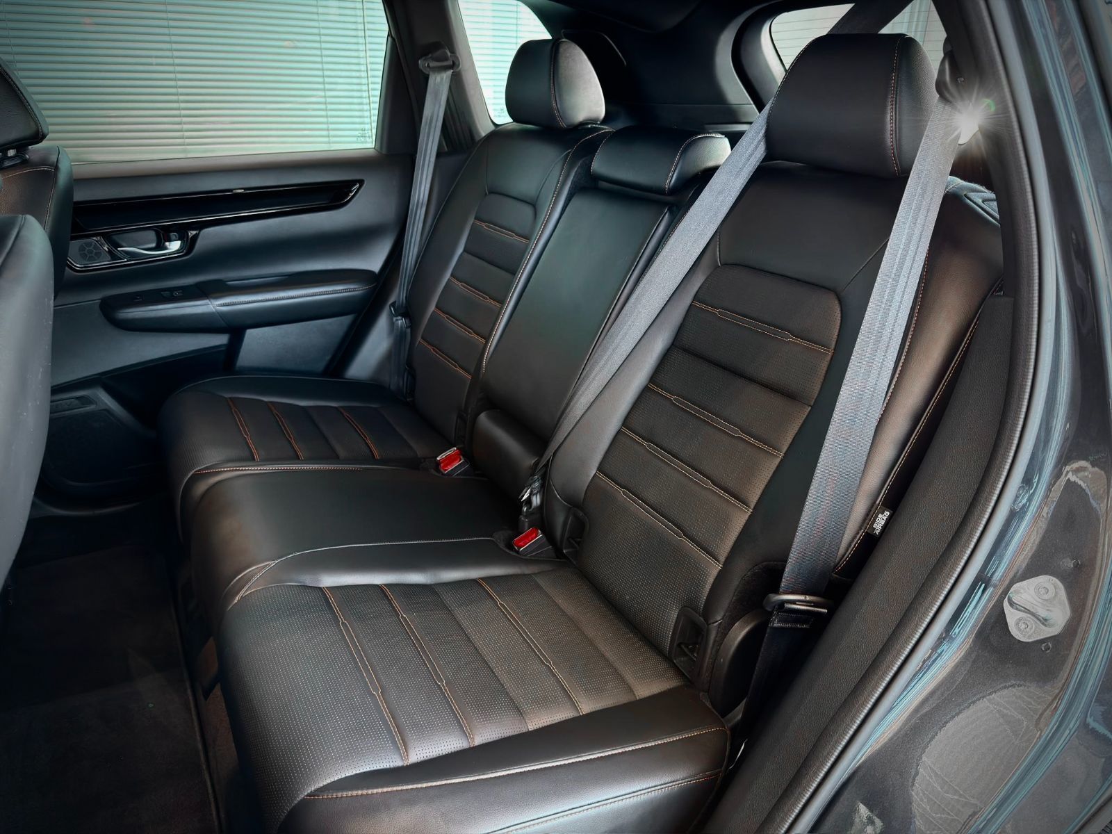 Honda CR-V Hybrid Touring 2023-16