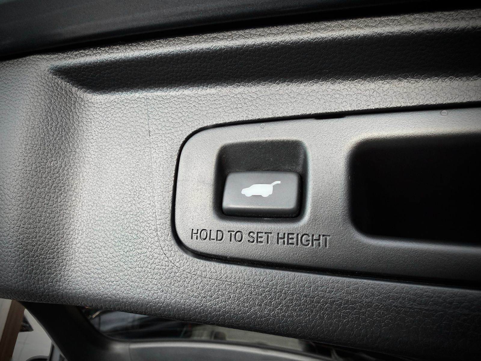 Honda CR-V Hybrid Touring 2023-37