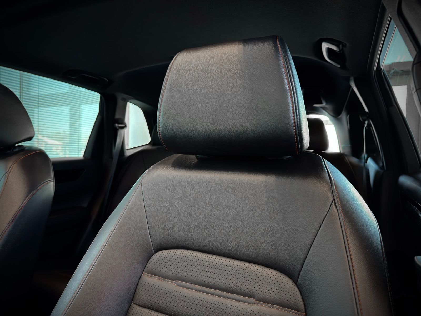 Honda CR-V Hybrid Touring 2023-17