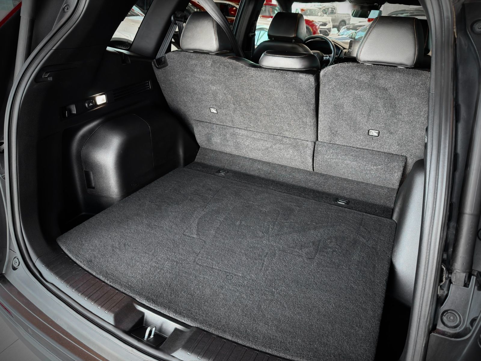 Honda CR-V Hybrid Touring 2023-10