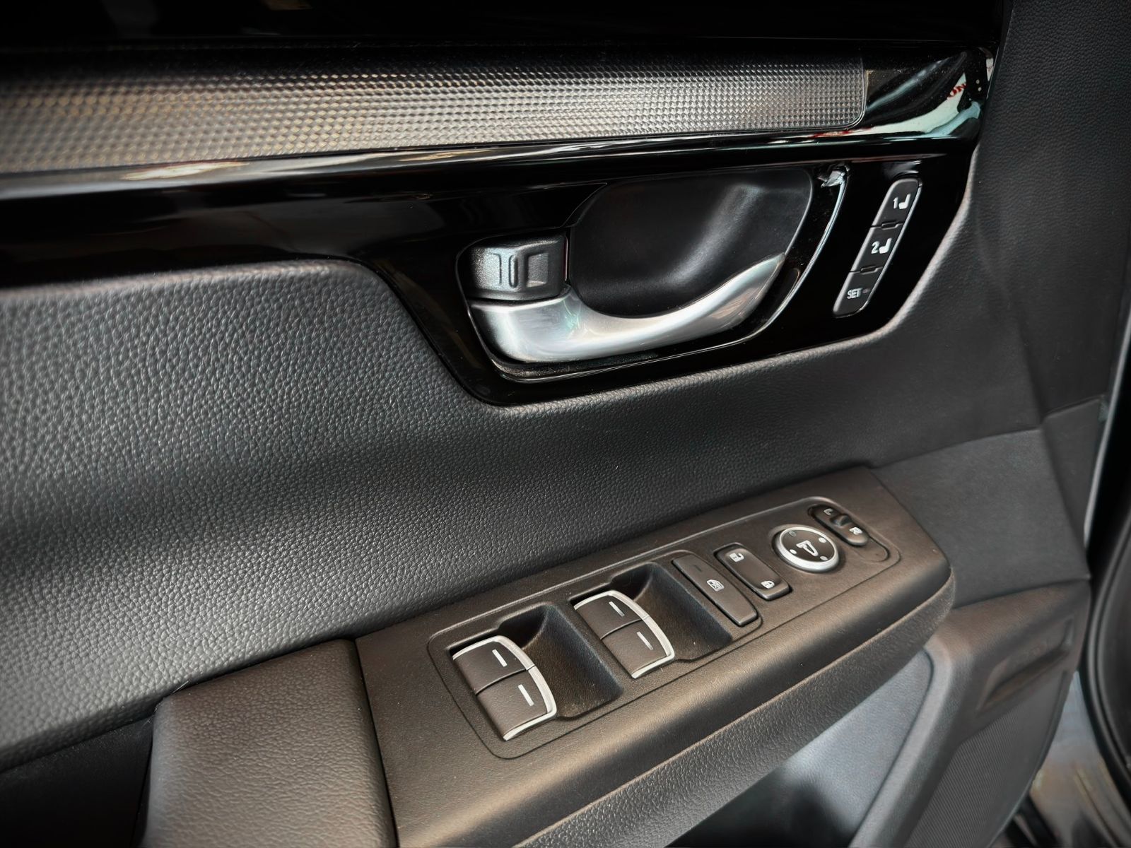 Honda CR-V Hybrid Touring 2023-34