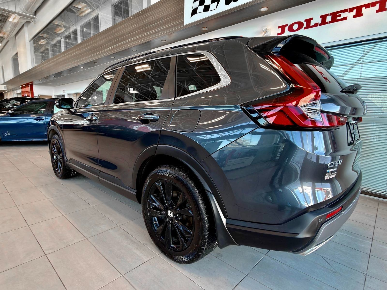 Honda CR-V Hybrid Touring 2023-8