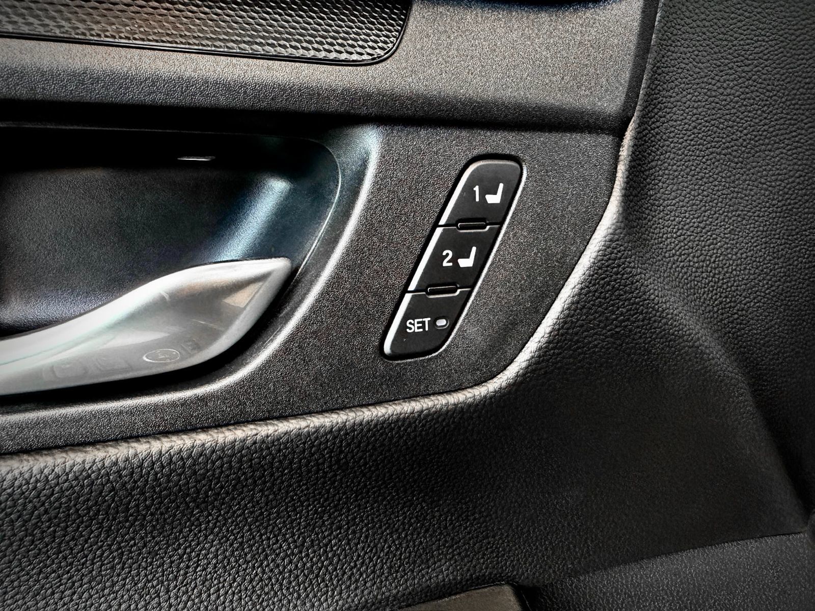 Honda CR-V Hybrid EX-L 2024-32