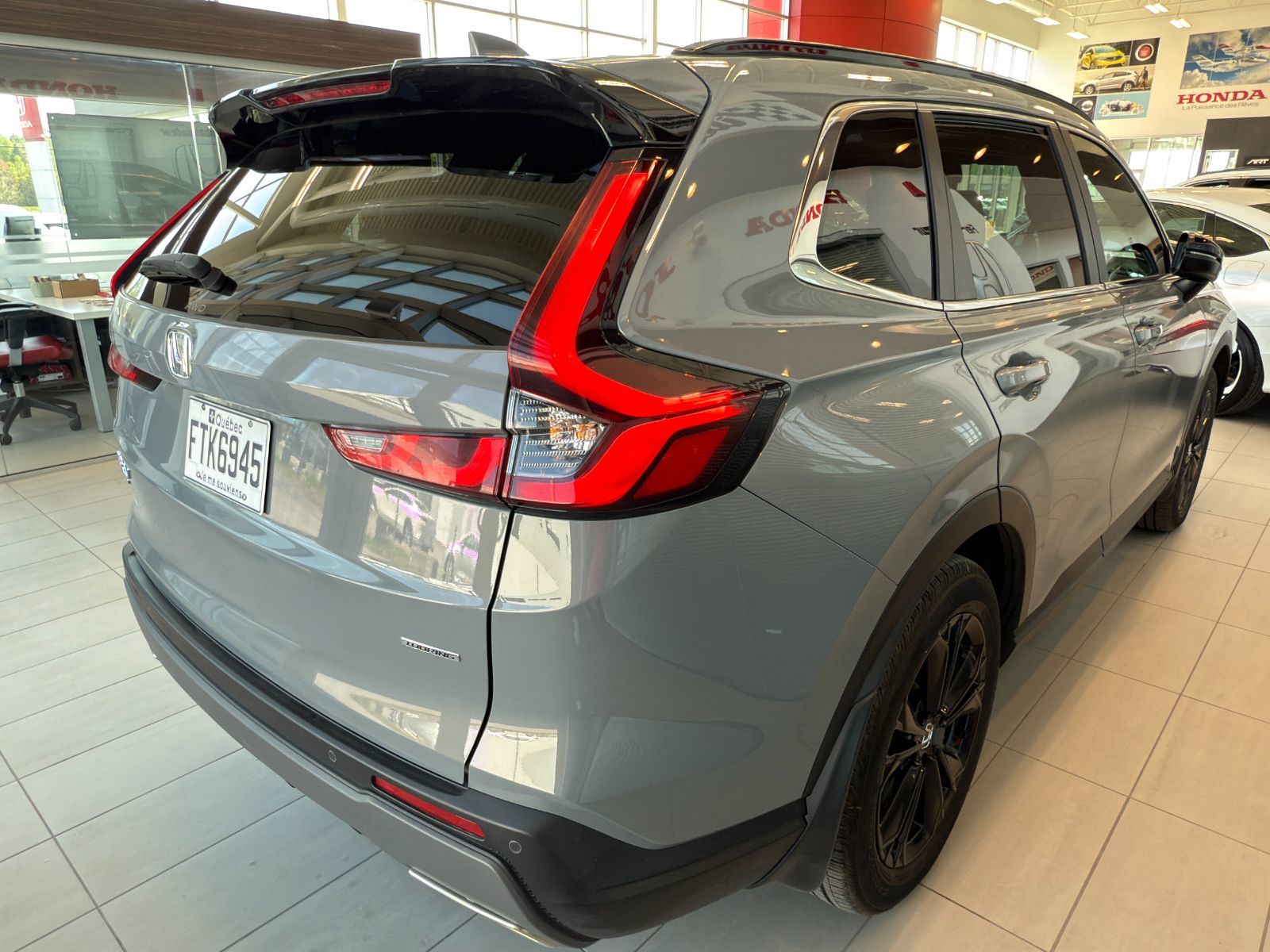 Honda CR-V HYBRID Touring 2025-16