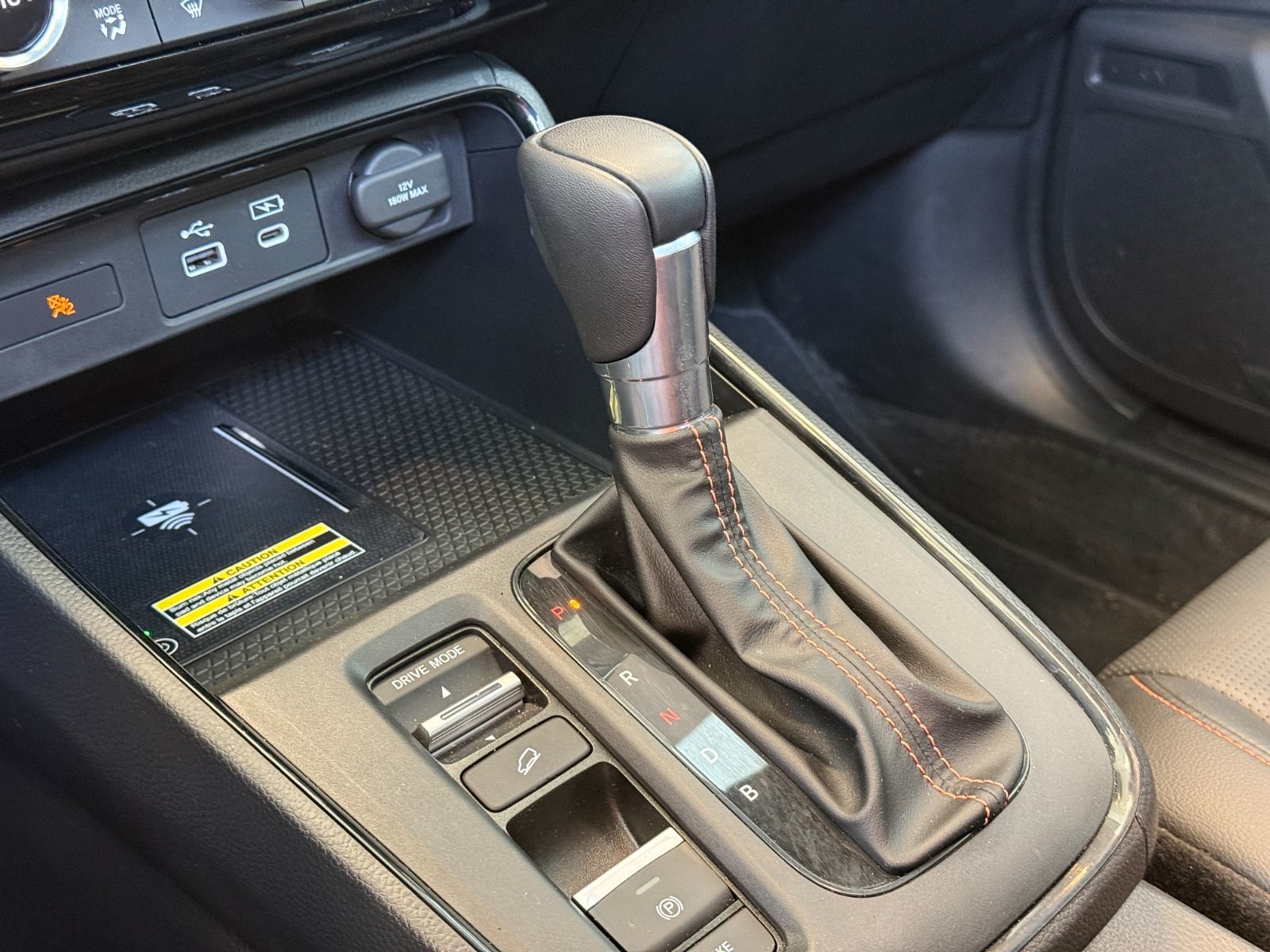 Honda CR-V HYBRID Touring 2025-37