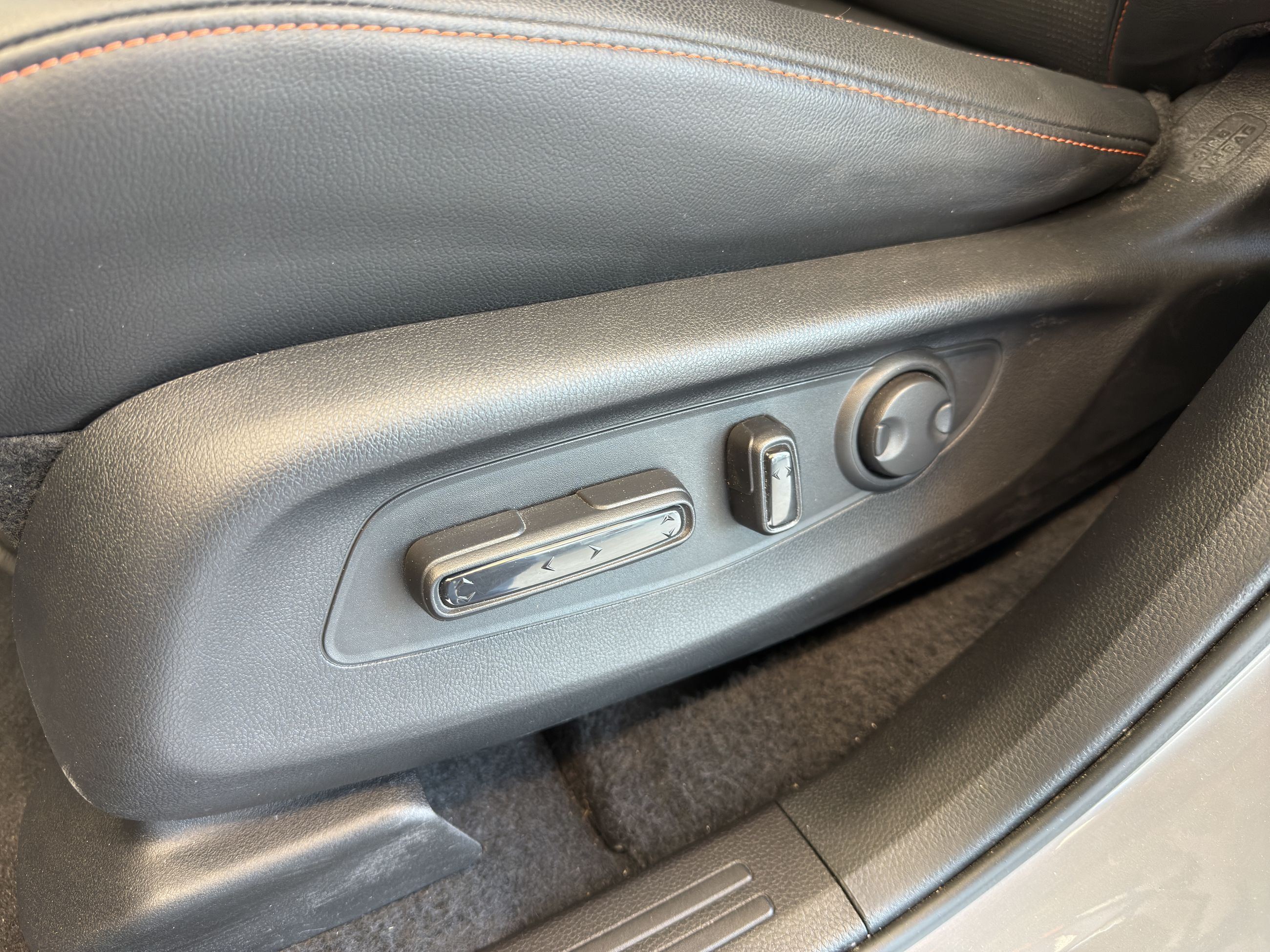 Honda CR-V HYBRID Touring 2025-23