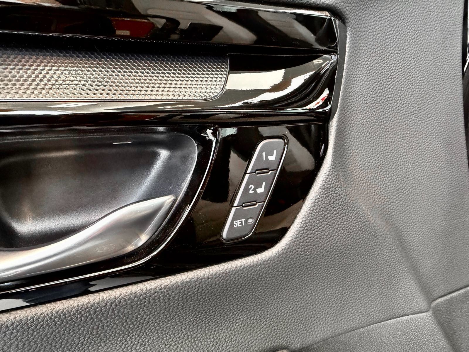 Honda CR-V Hybrid Touring 2025-34