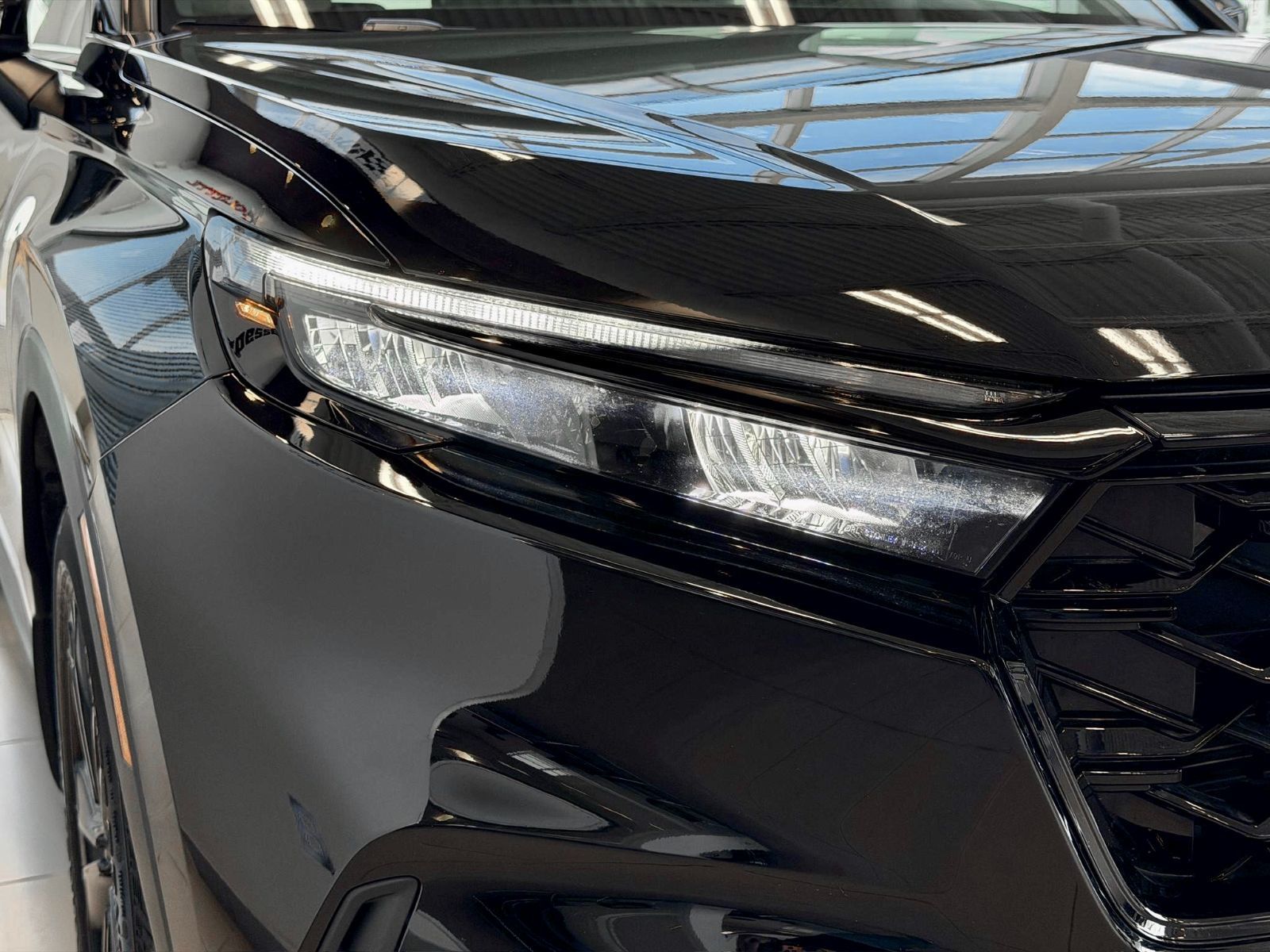 Honda CR-V Hybrid Touring 2025-6