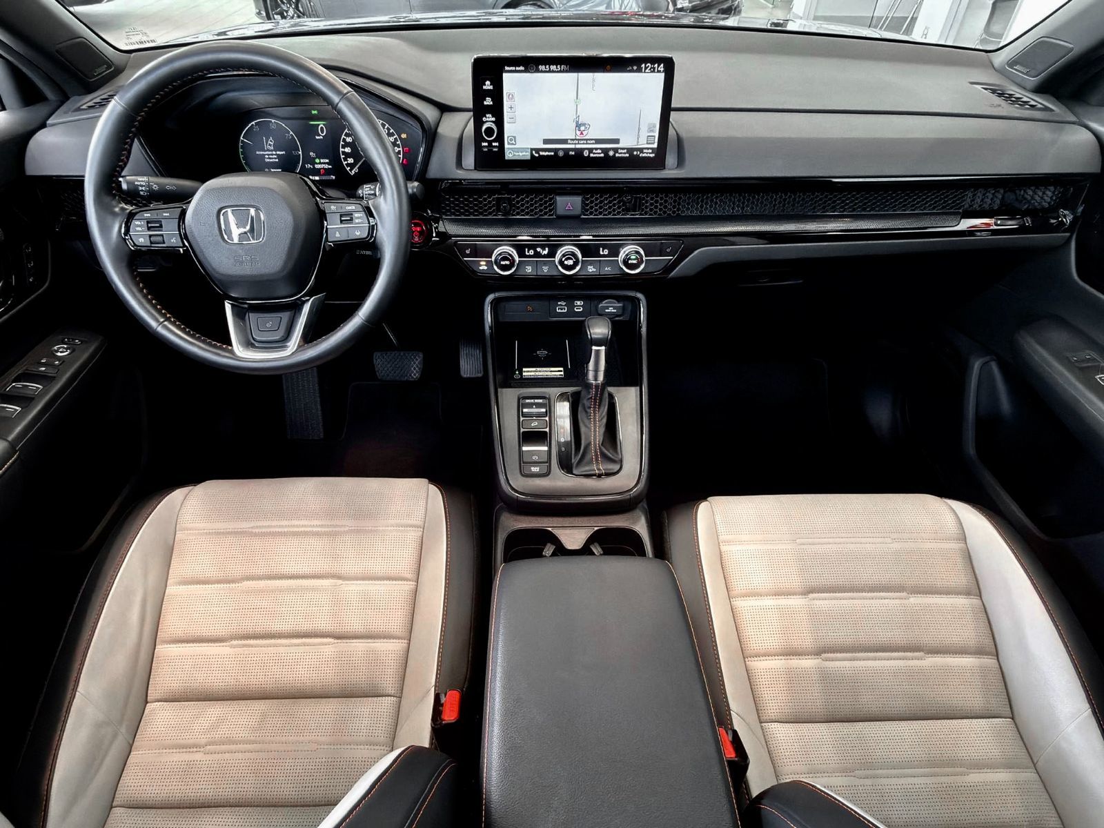 Honda CR-V Hybrid Touring 2025-21