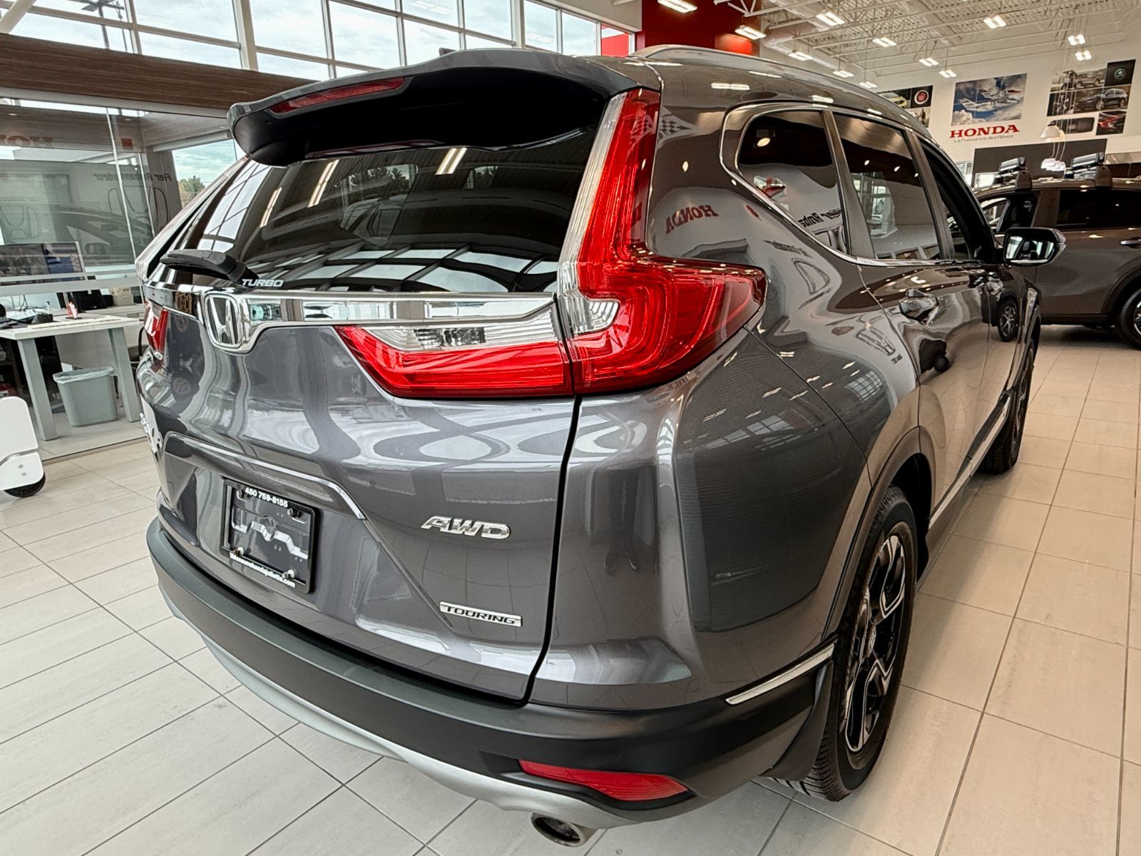 Honda CR-V Touring 2019-12