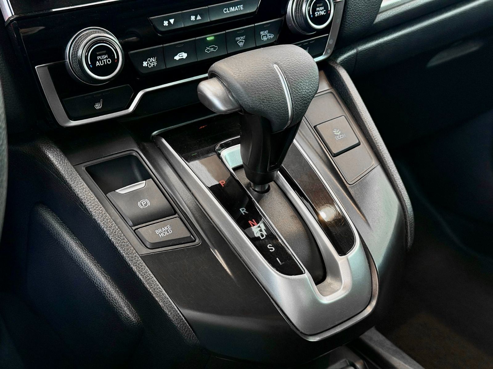 Honda CR-V LX 2019-27