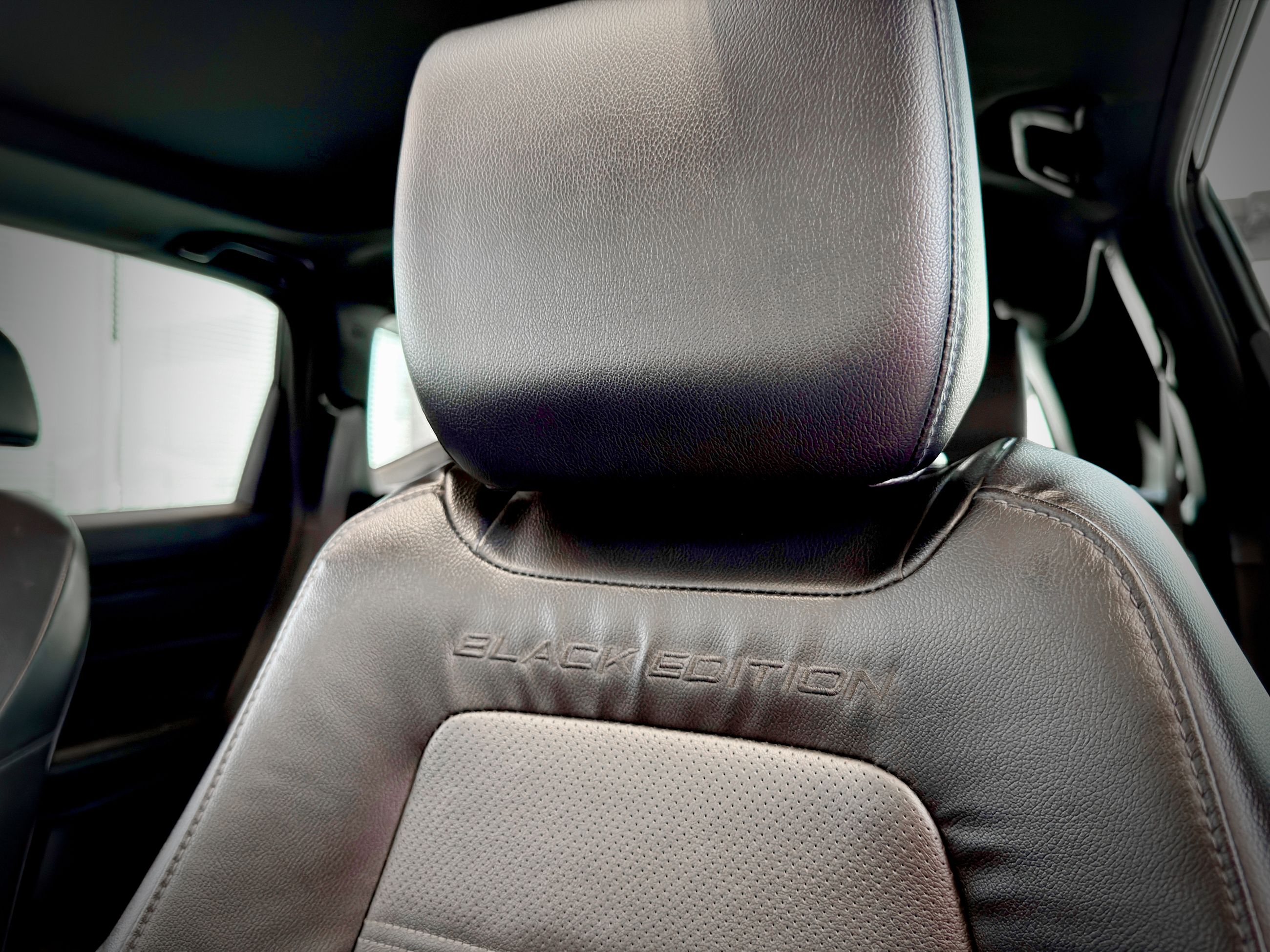 2020 Honda CR-V Black Edition AWD-18