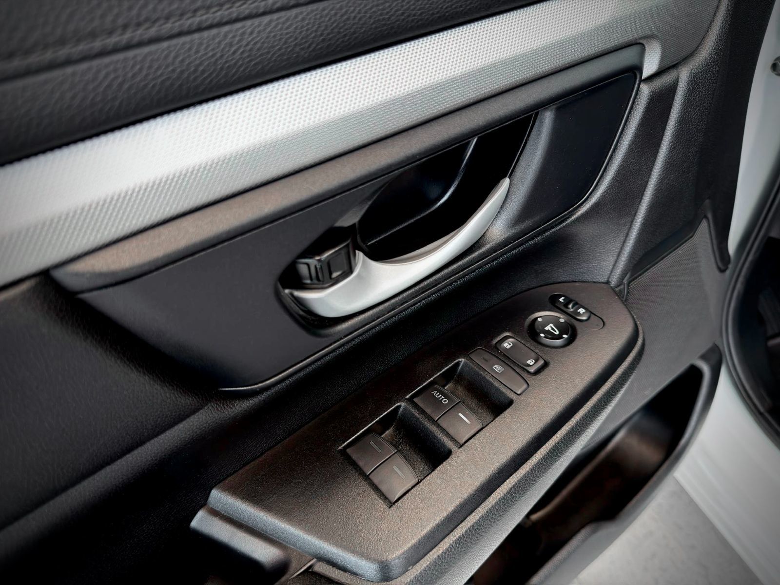 2021 Honda CR-V LX-29