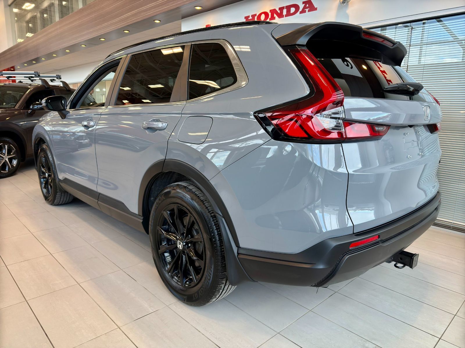 Honda CR-V Sport AWD 2023-9