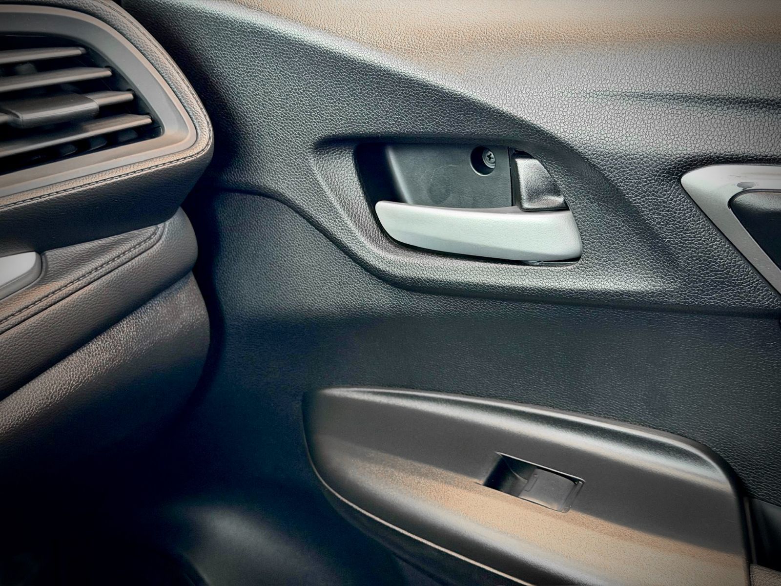 Honda Fit LX w/Honda Sensing 2019-28