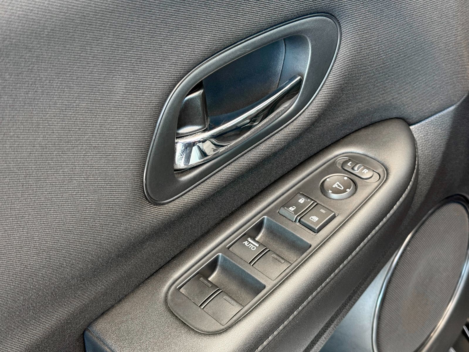 Honda HR-V LX 2017-33