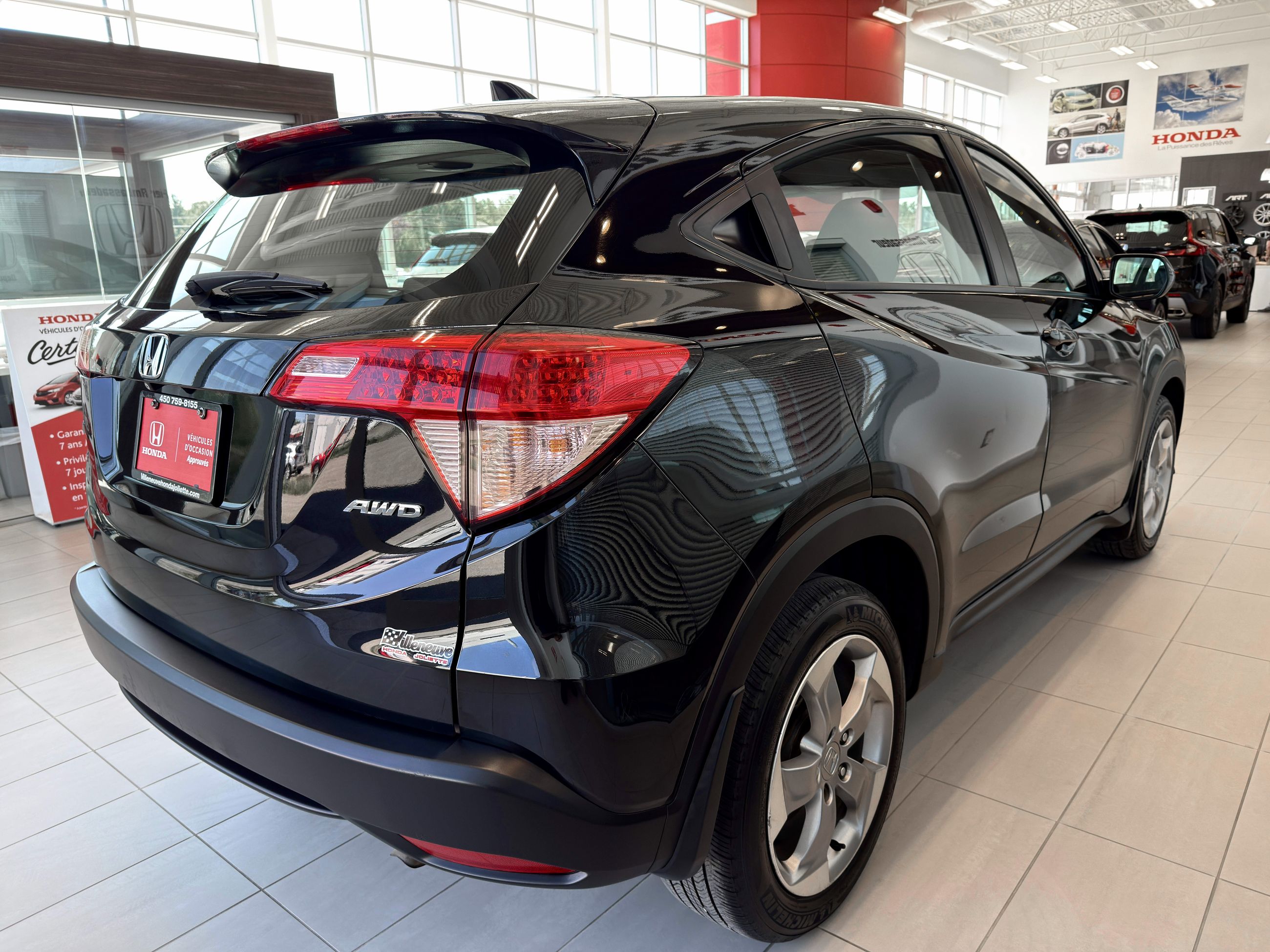 Honda HR-V LX 2017-13