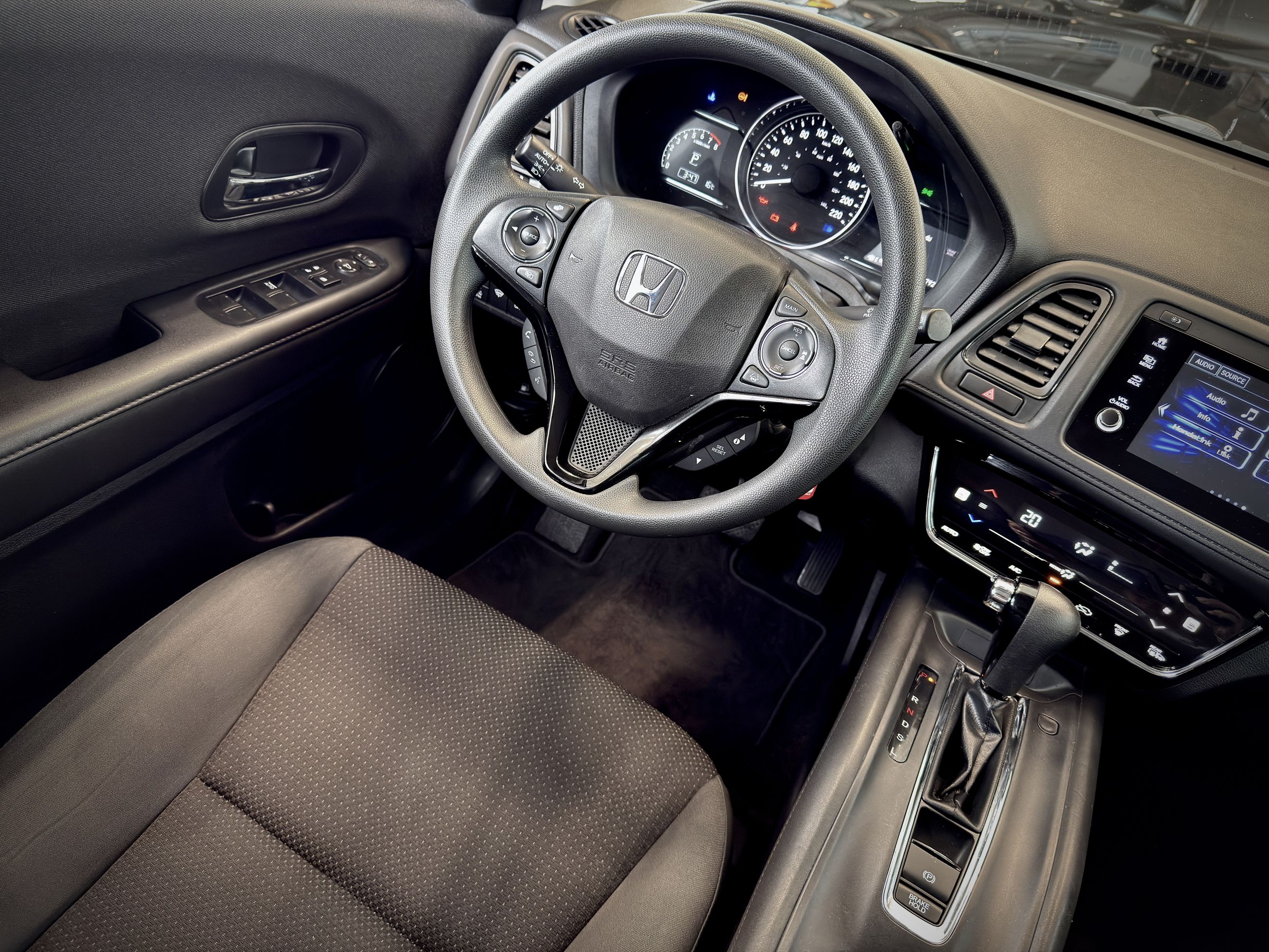 Honda HR-V LX 2021-17