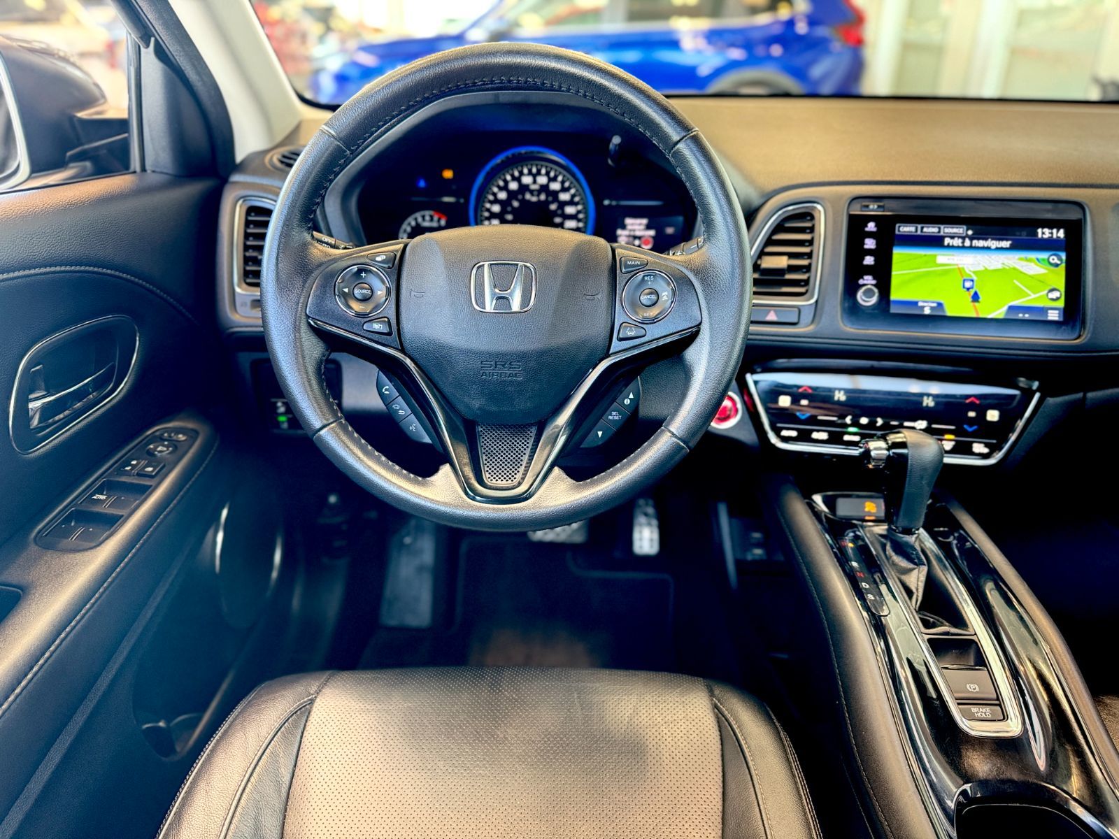 Honda HR-V Touring | AWD 2022-17
