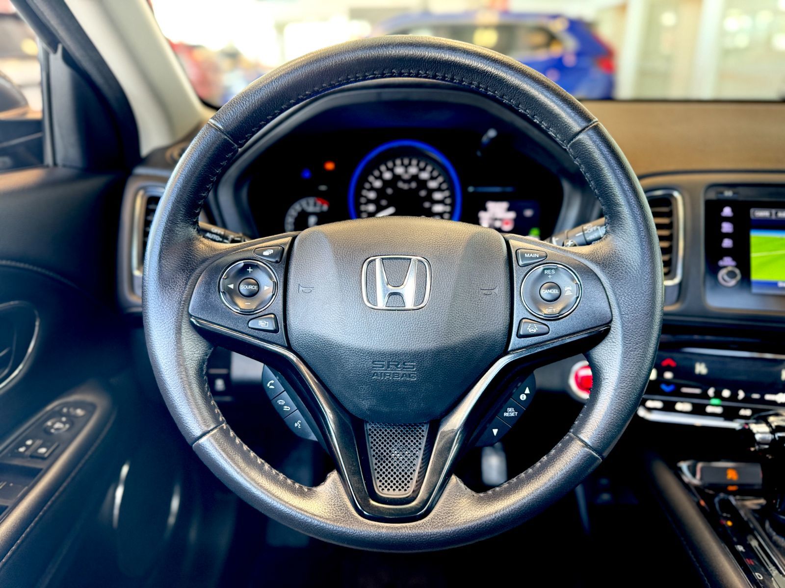 2022 Honda HR-V Touring | AWD-19