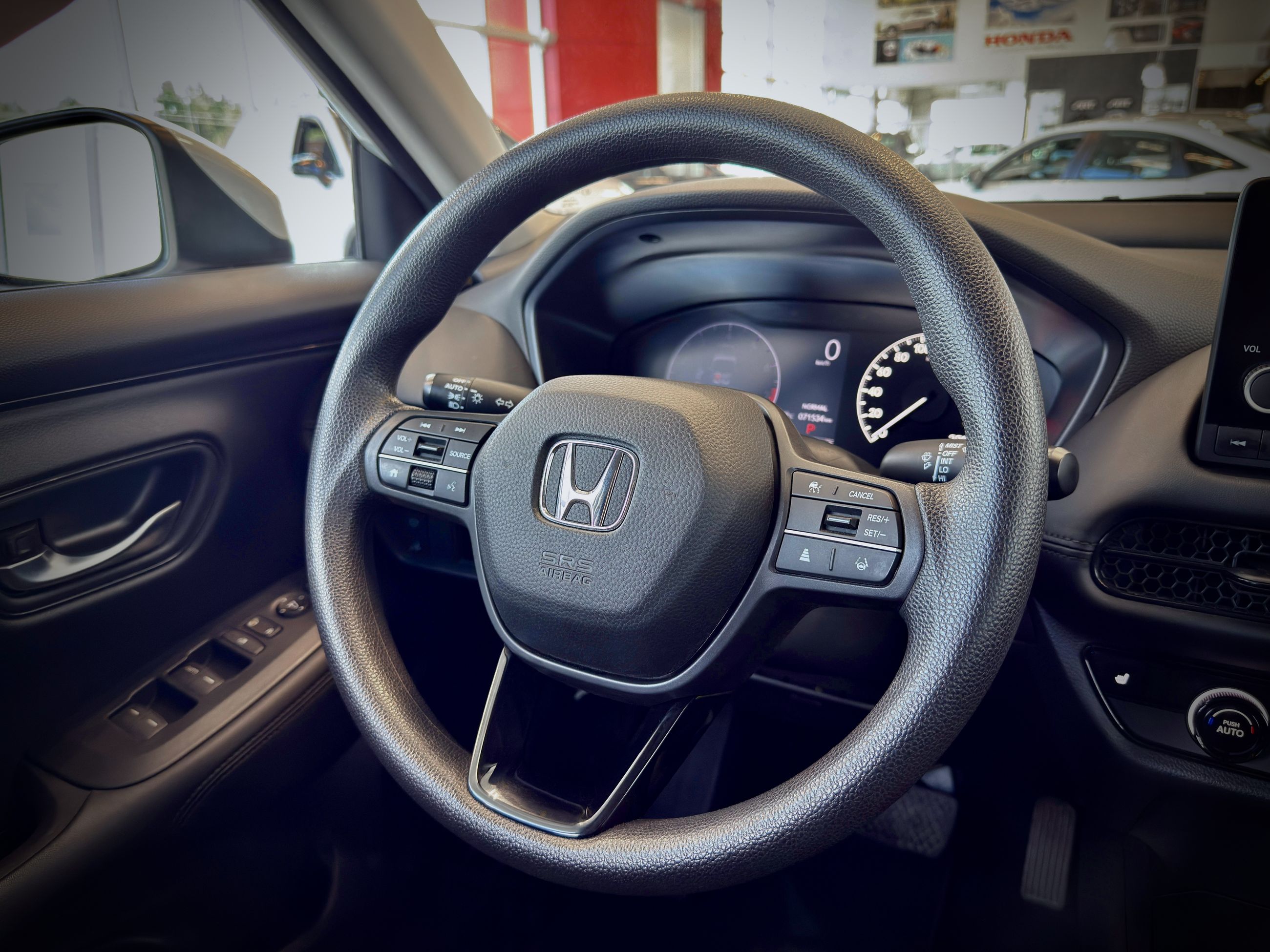 Honda HR-V LX 2RM 2023-19