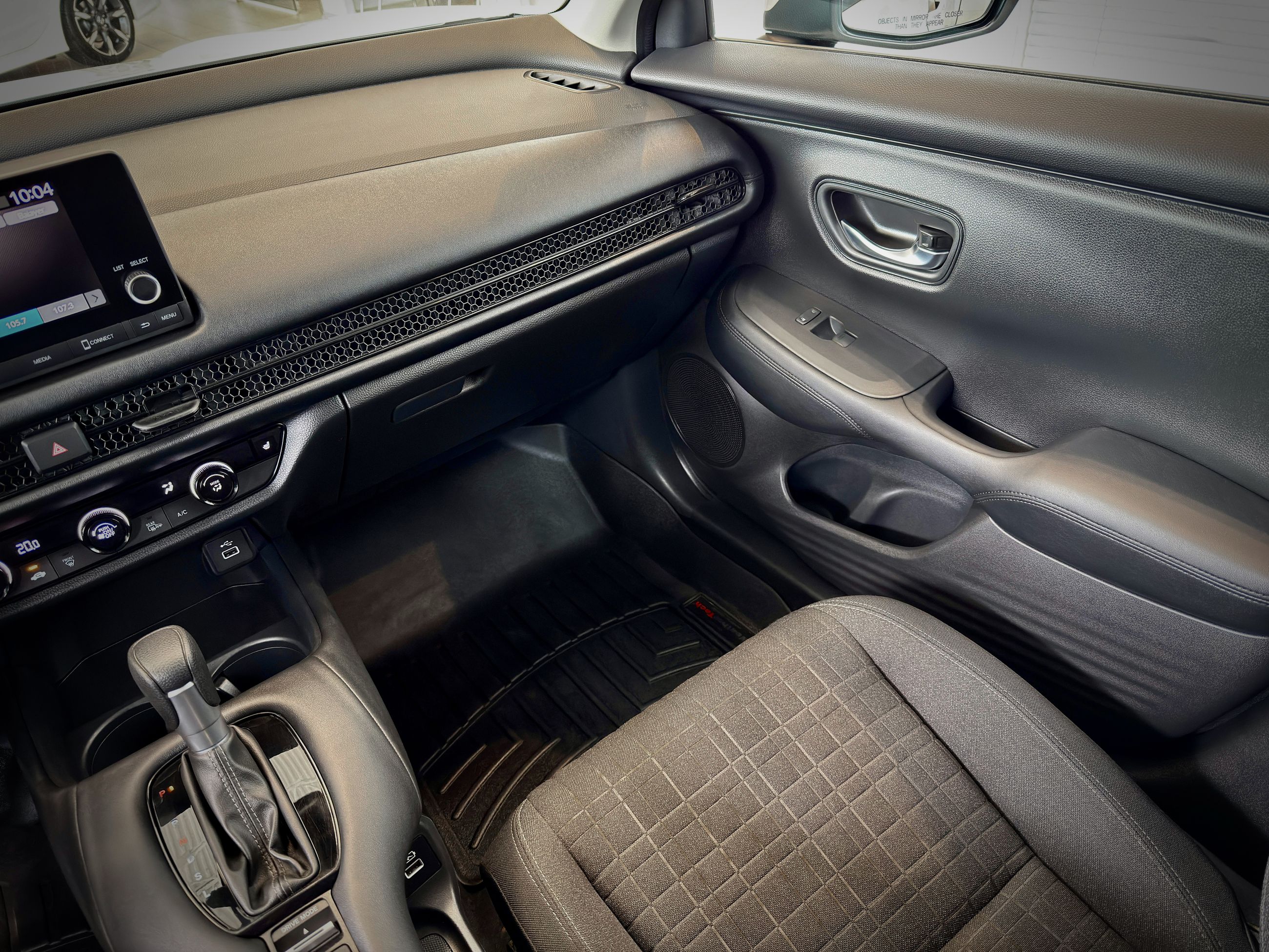 Honda HR-V LX 2023-22