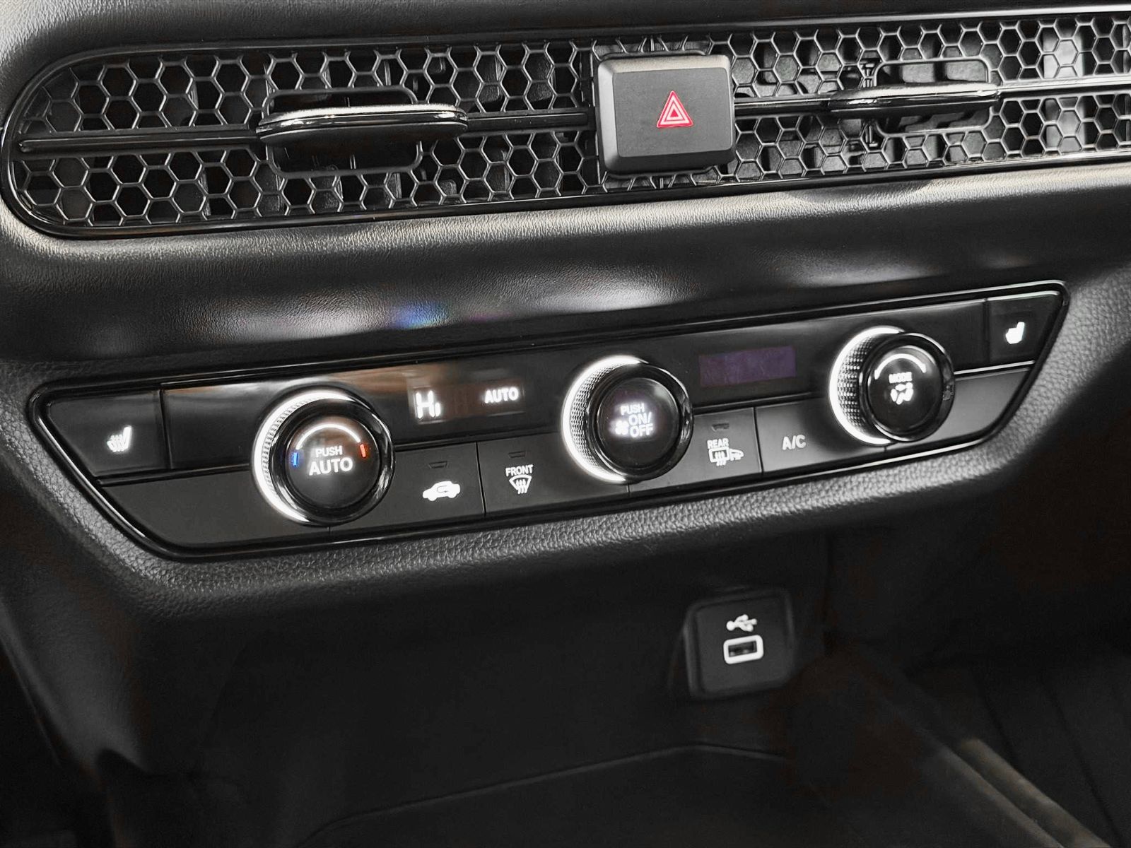 Honda HR-V LX 2023-30