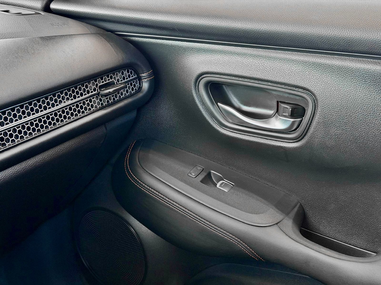 Honda HR-V Sport 2023-33