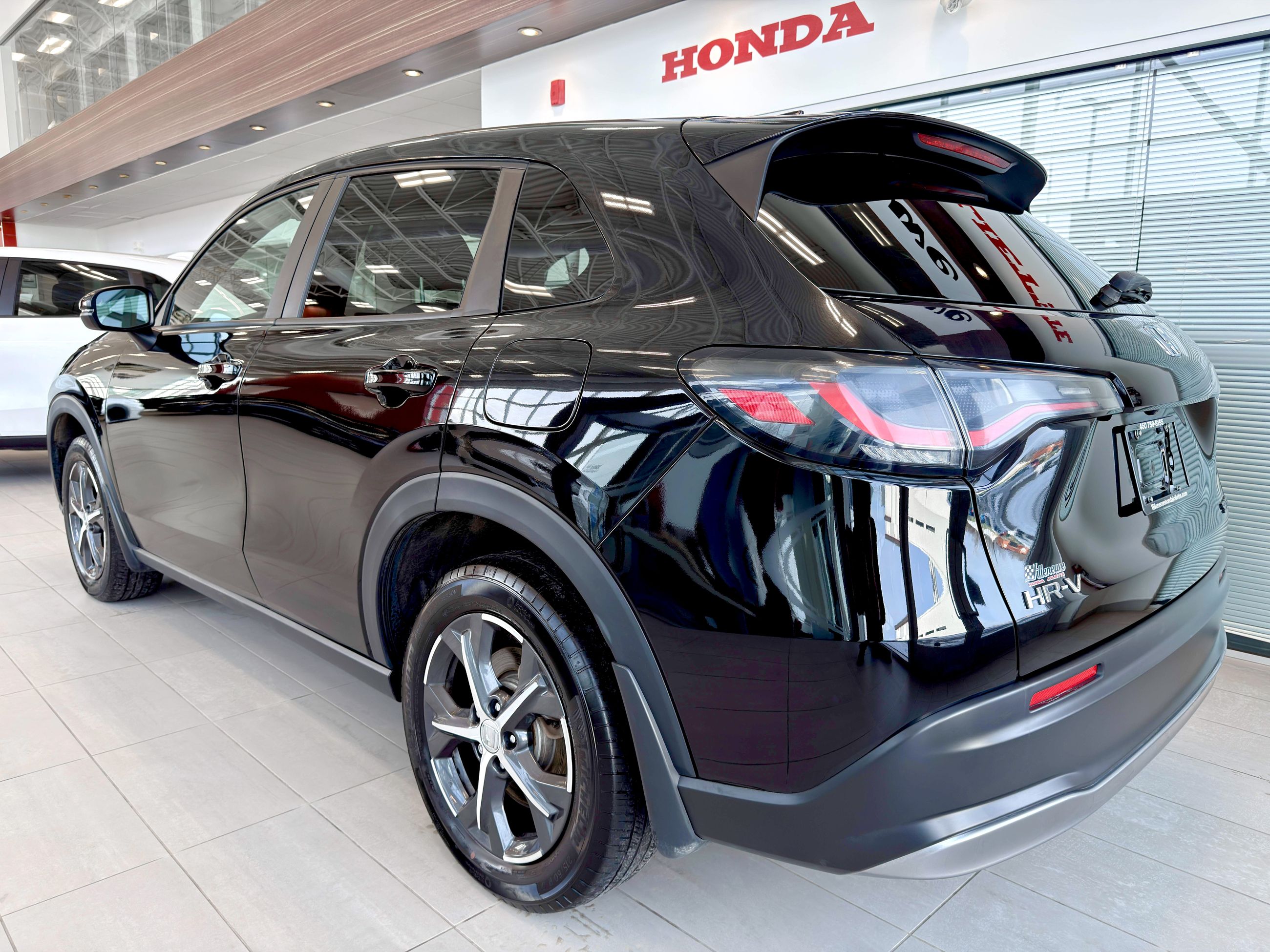 2023 Honda HR-V Sport AWD-9