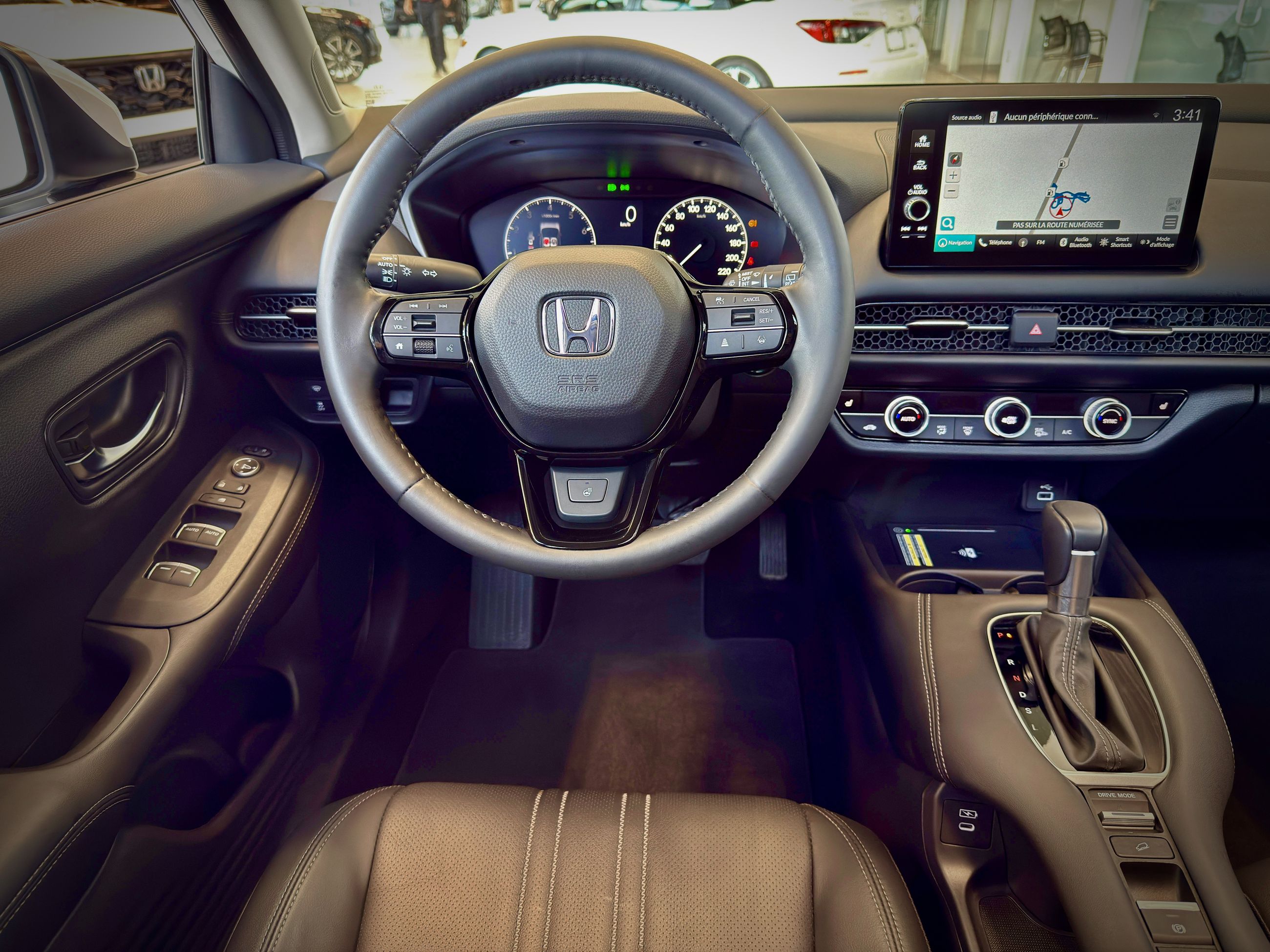 Honda HR-V EX-L Navi 2024-21