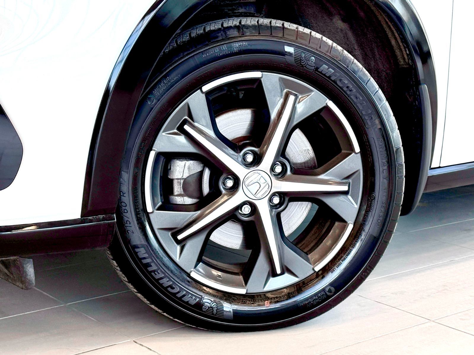 Honda HR-V EX-L Navi 2024-16