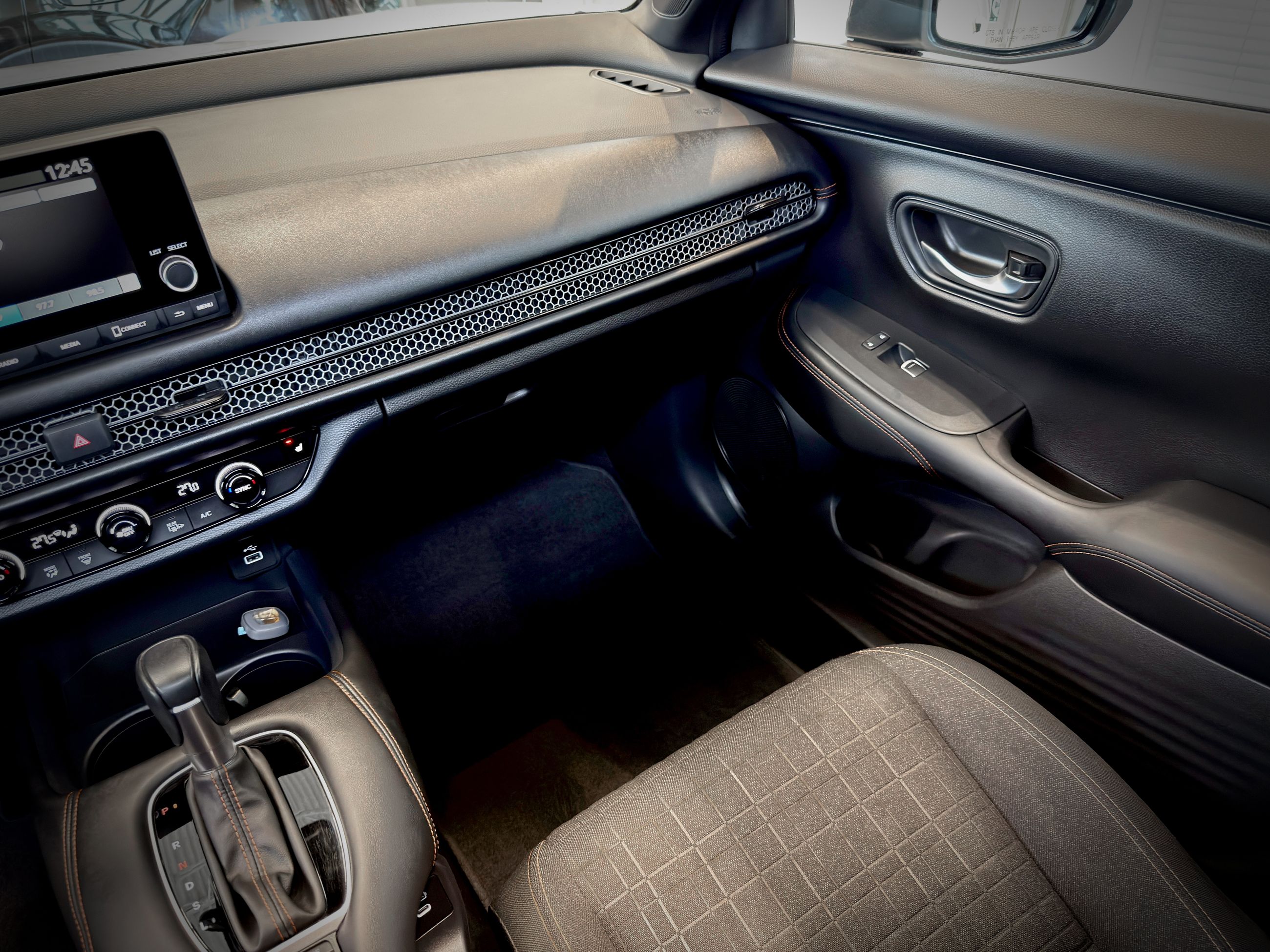 2024 Honda HR-V Sport AWD-24