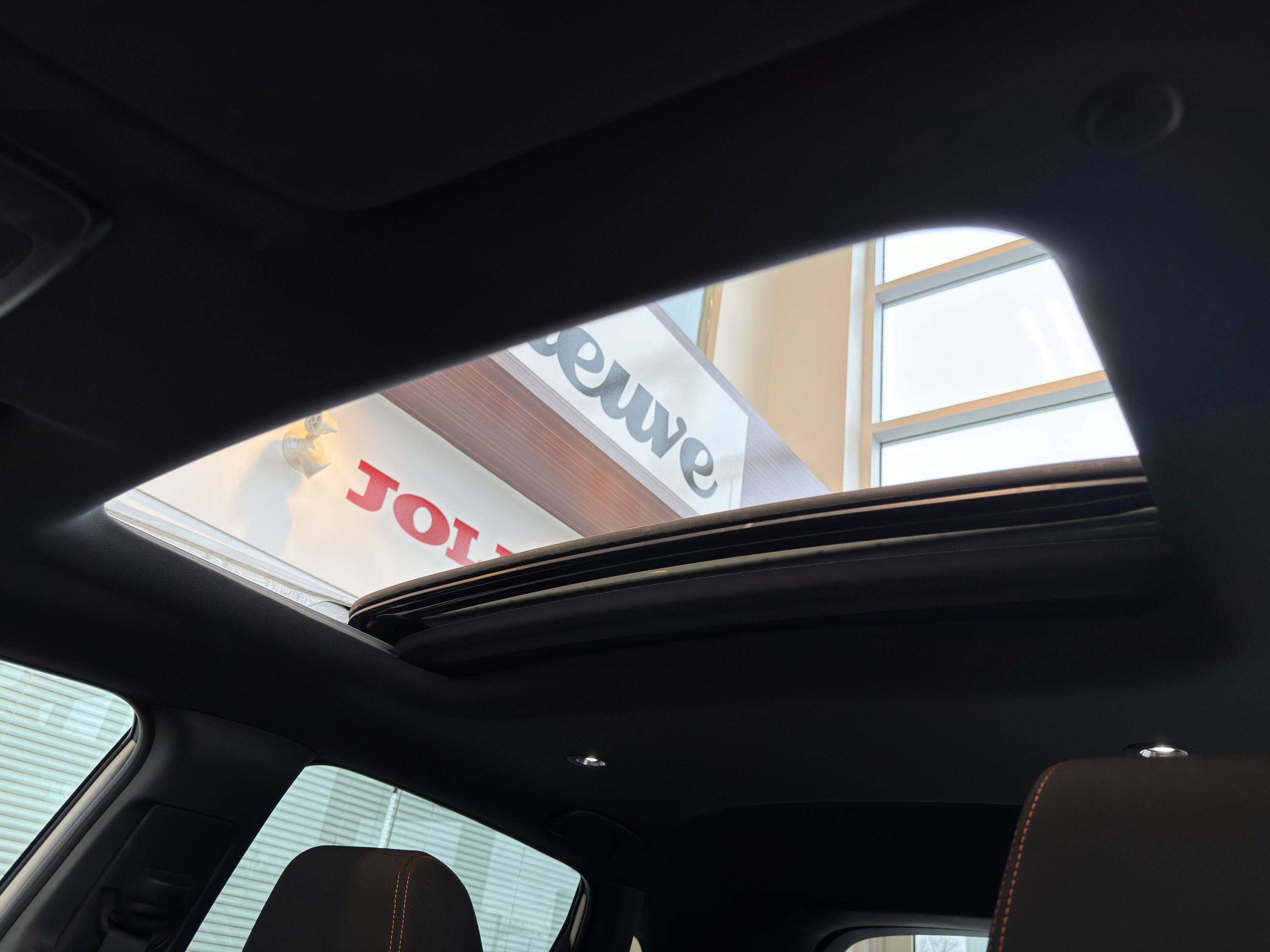 2024 Honda HR-V Sport AWD-18