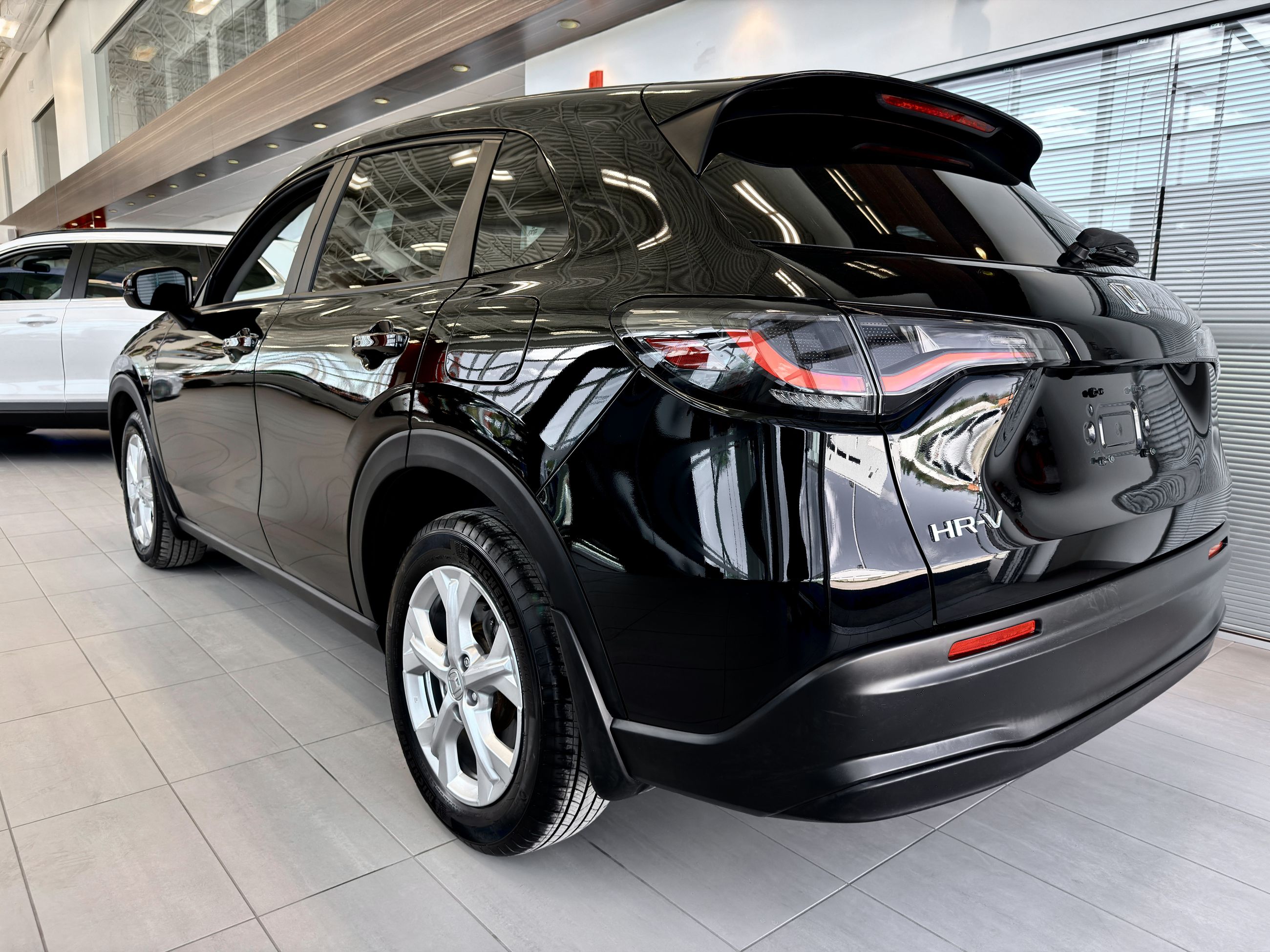 2024 Honda HR-V LX-B-9