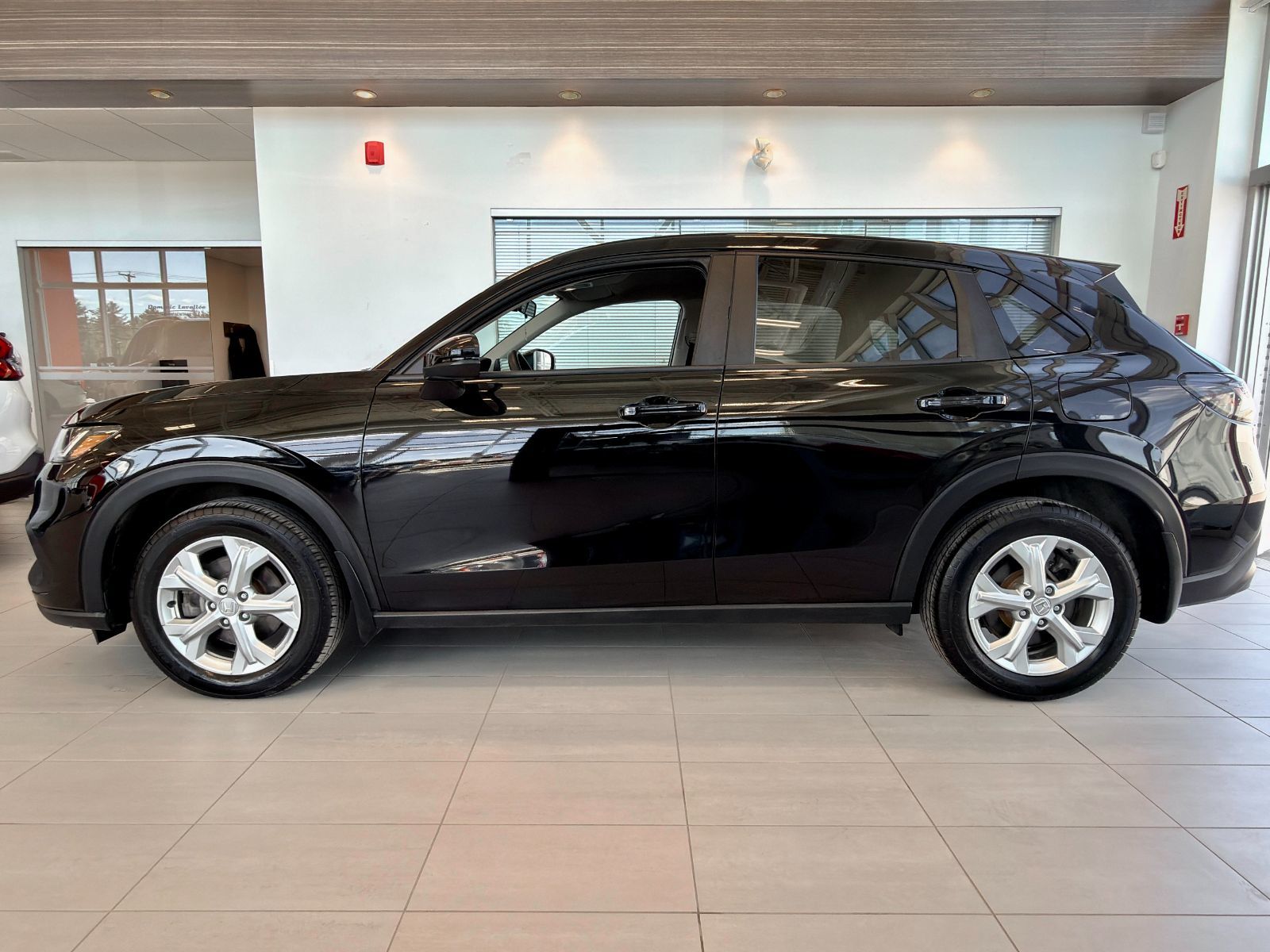 2024 Honda HR-V LX-B-8