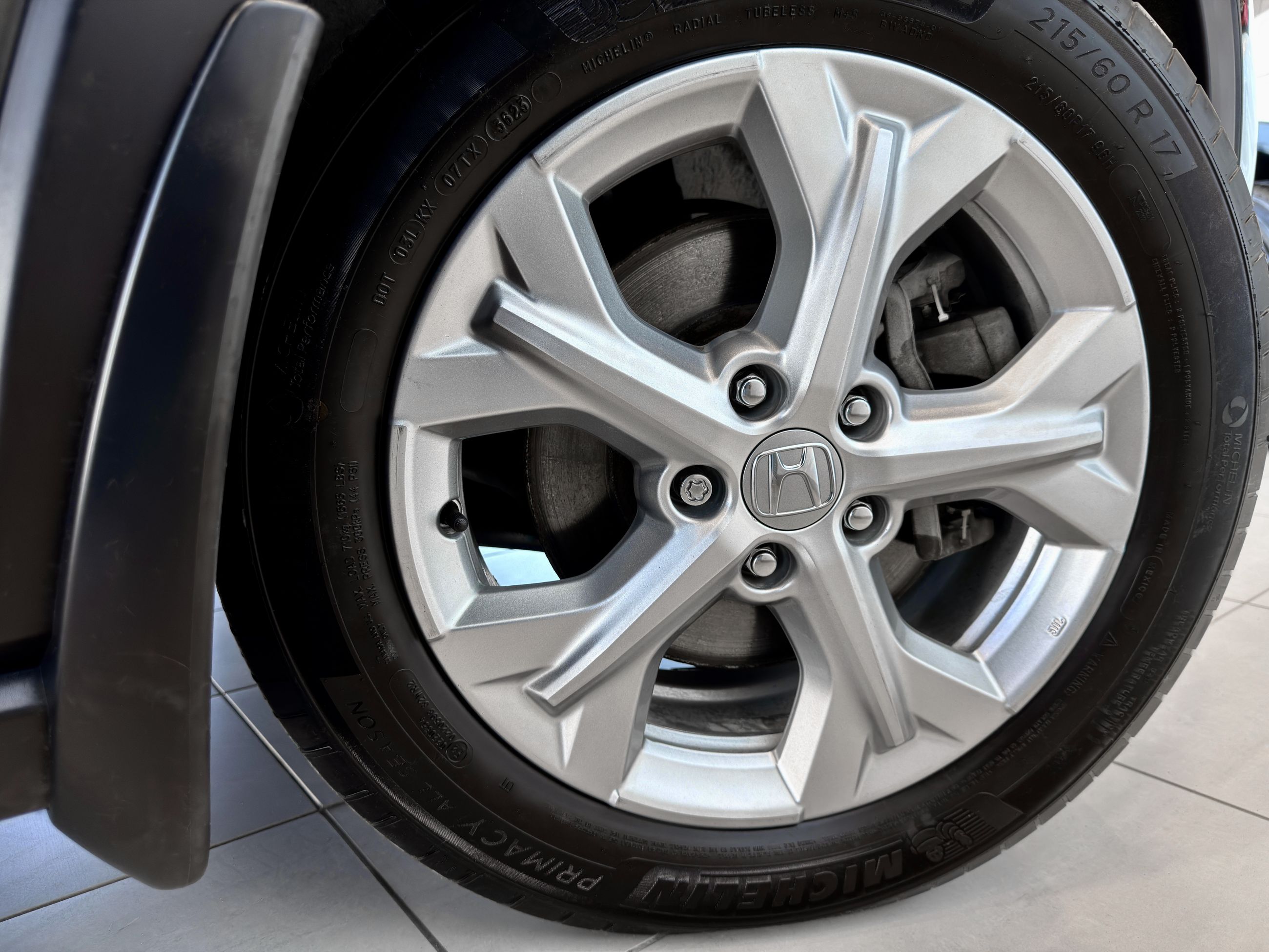 2024 Honda HR-V LX-B-13