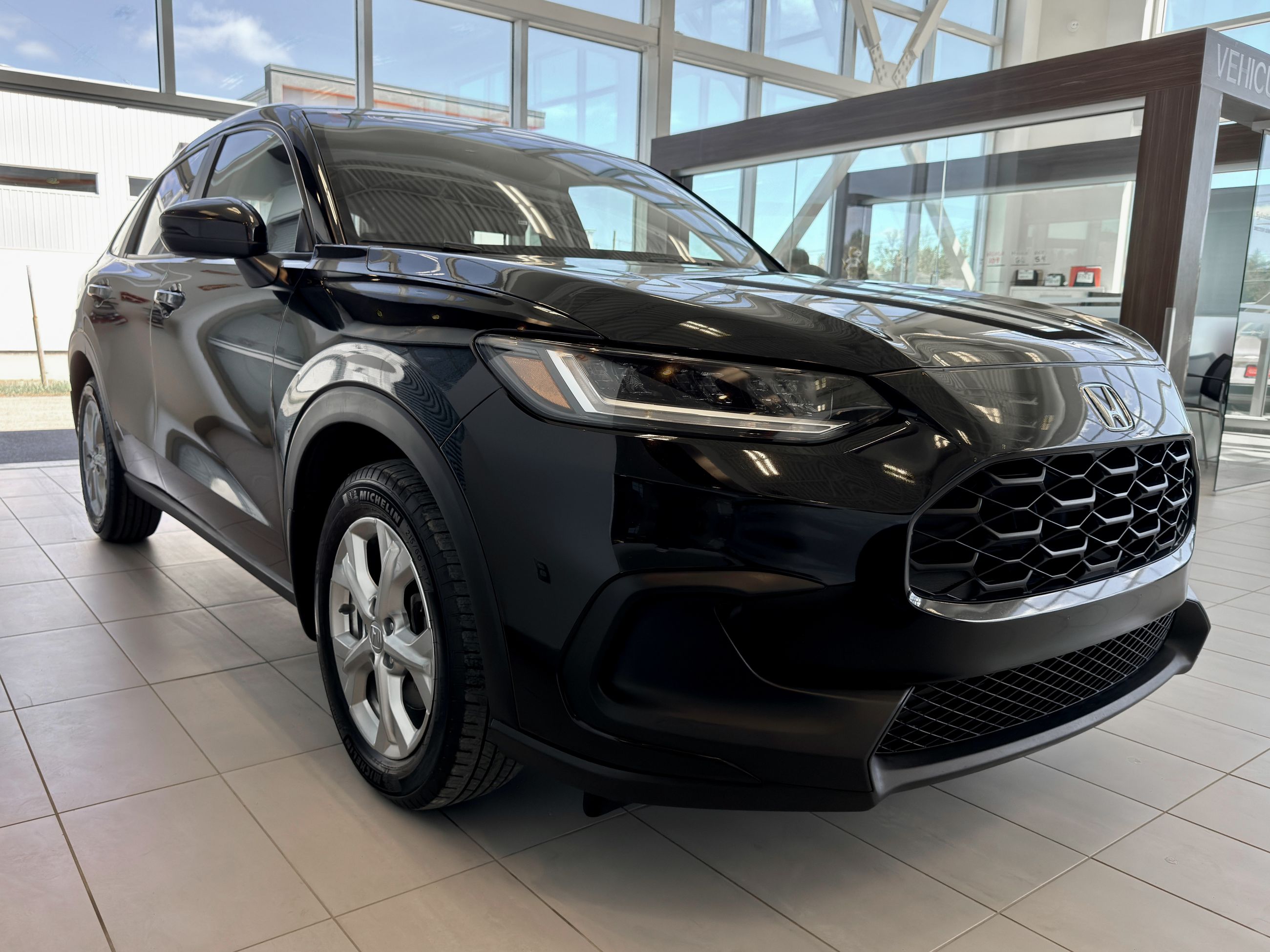 [2024] [Honda] [HR-V] [LX-B] - [Villeneuve Honda Joliette]