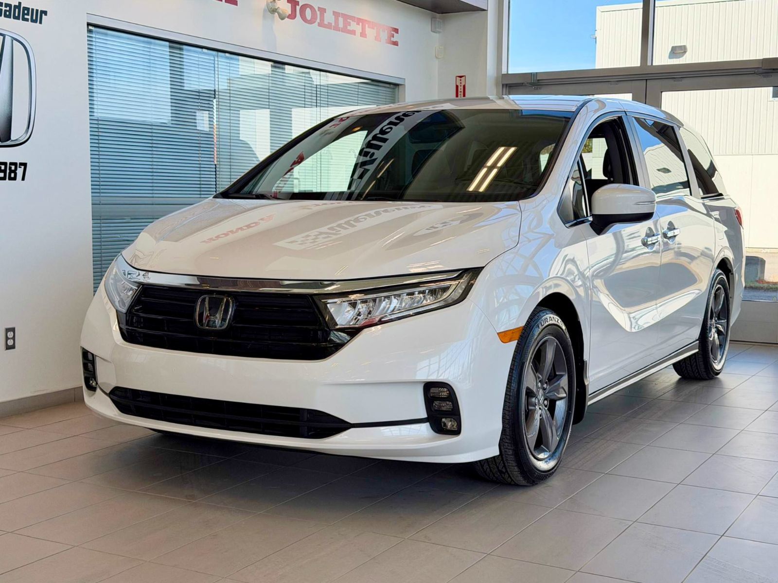 Honda Odyssey EX 2023-3