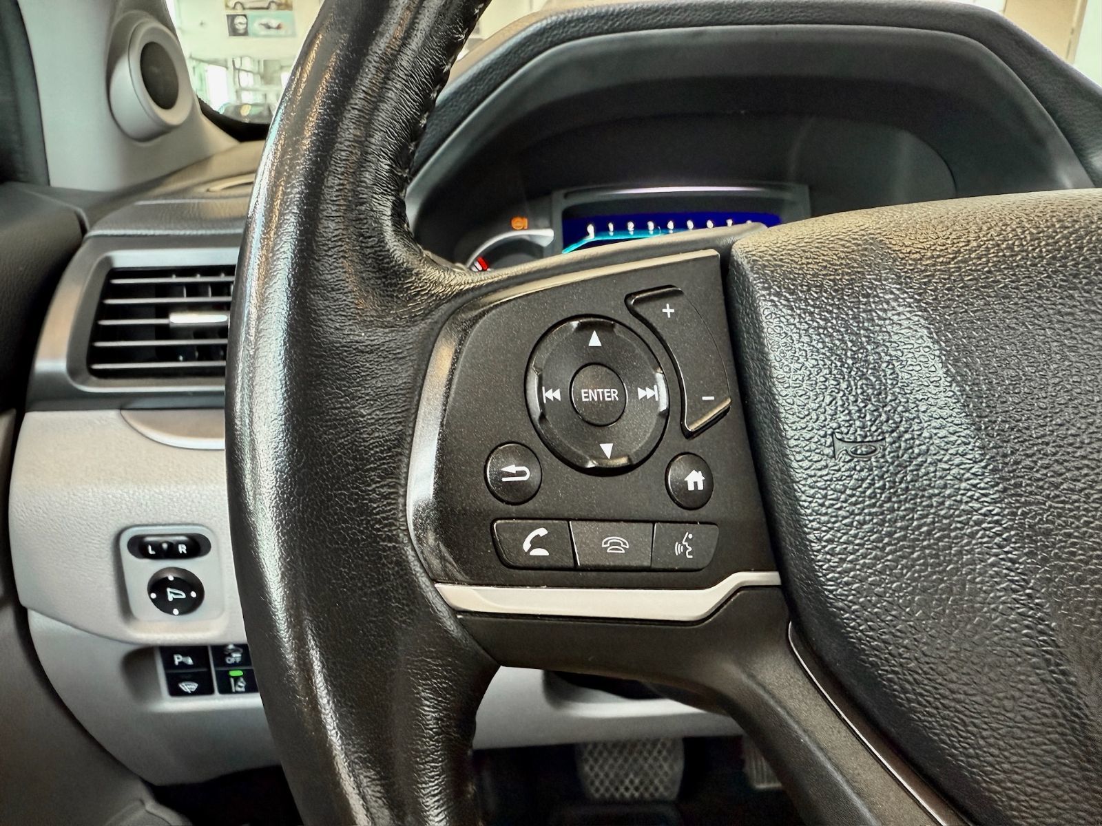 Honda Pilot EX-L Navi 2019-25