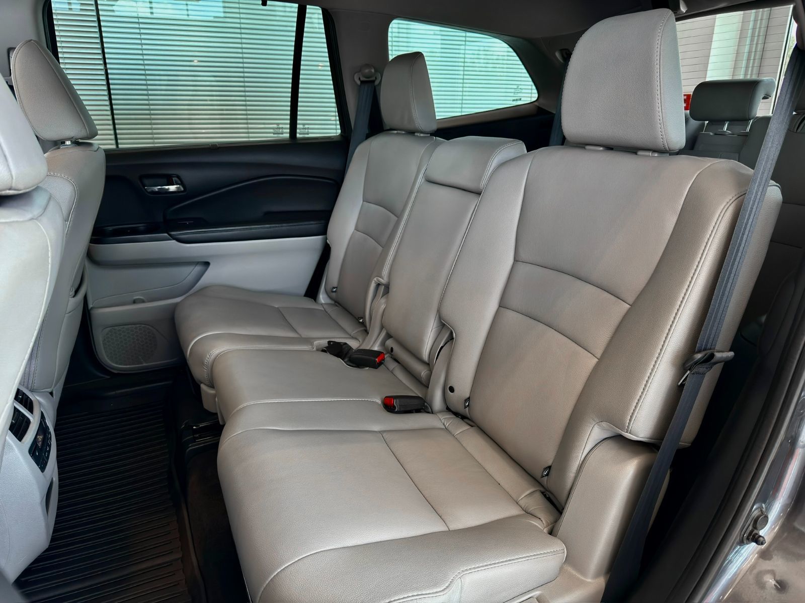 Honda Pilot EX-L Navi 2019-17