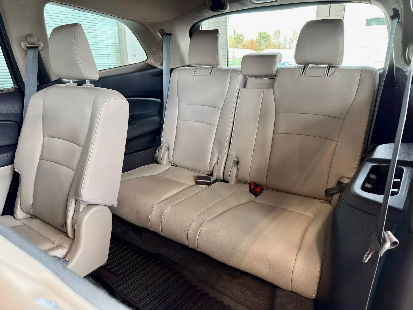 Honda Pilot Touring 8-Passenger 2021-20