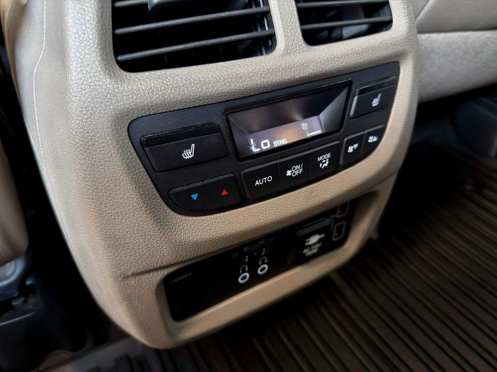 Honda Pilot Touring 8-Passenger 2021-34