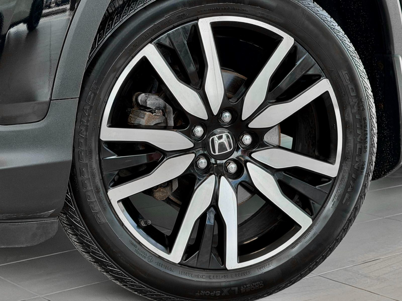 Honda Pilot Touring 8-Passenger 2021-14