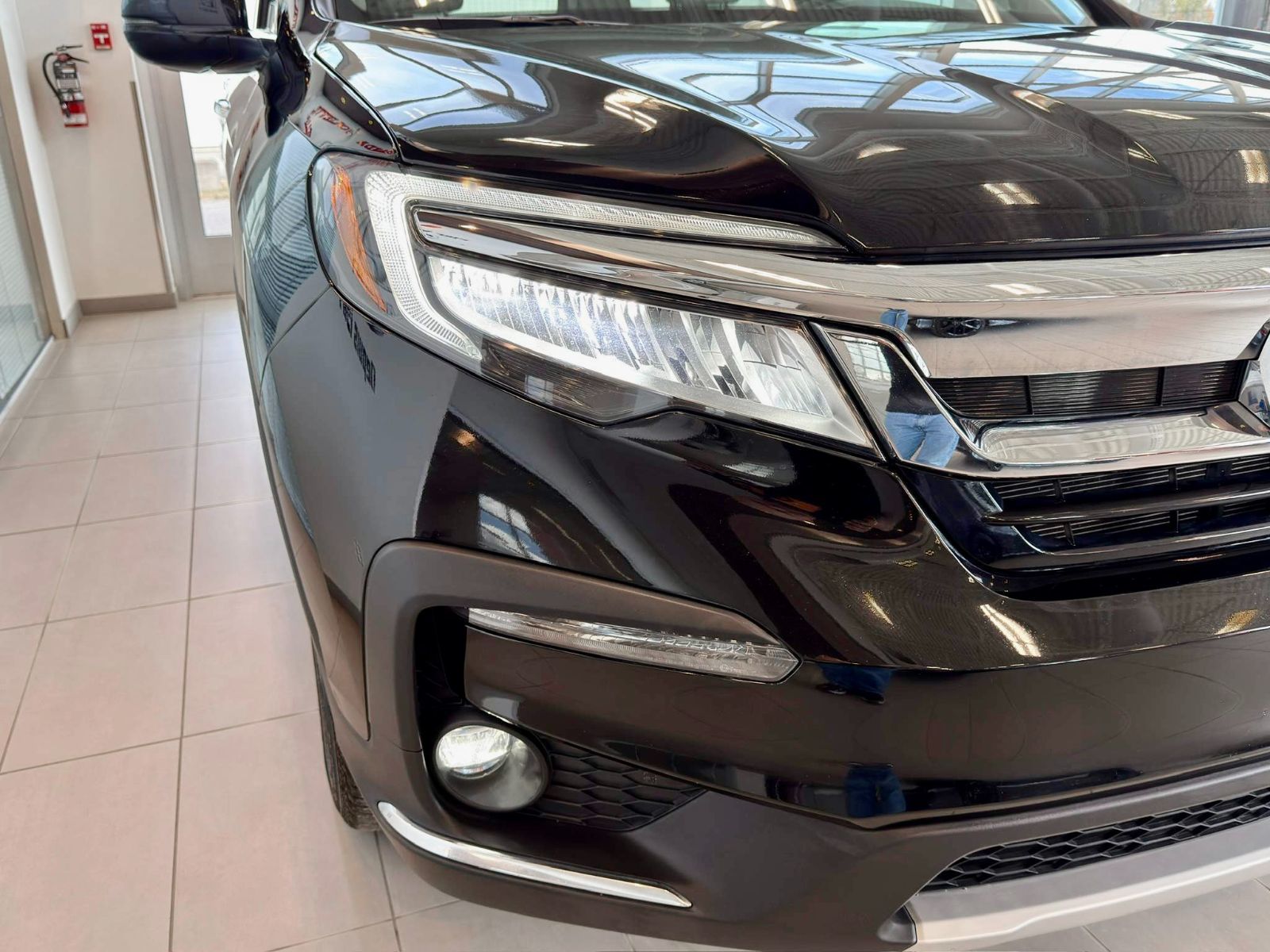 Honda Pilot Touring 8-Passenger 2021-5