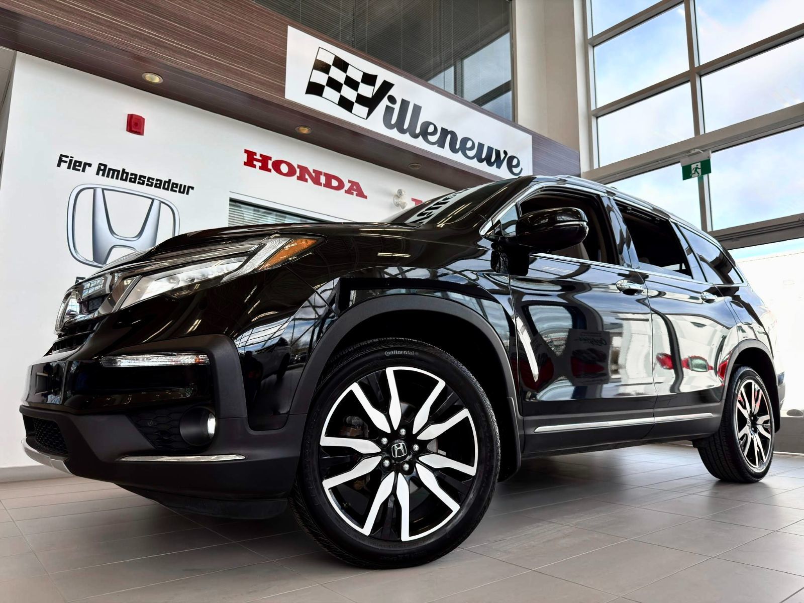 Honda Pilot Touring 8-Passenger 2021-1