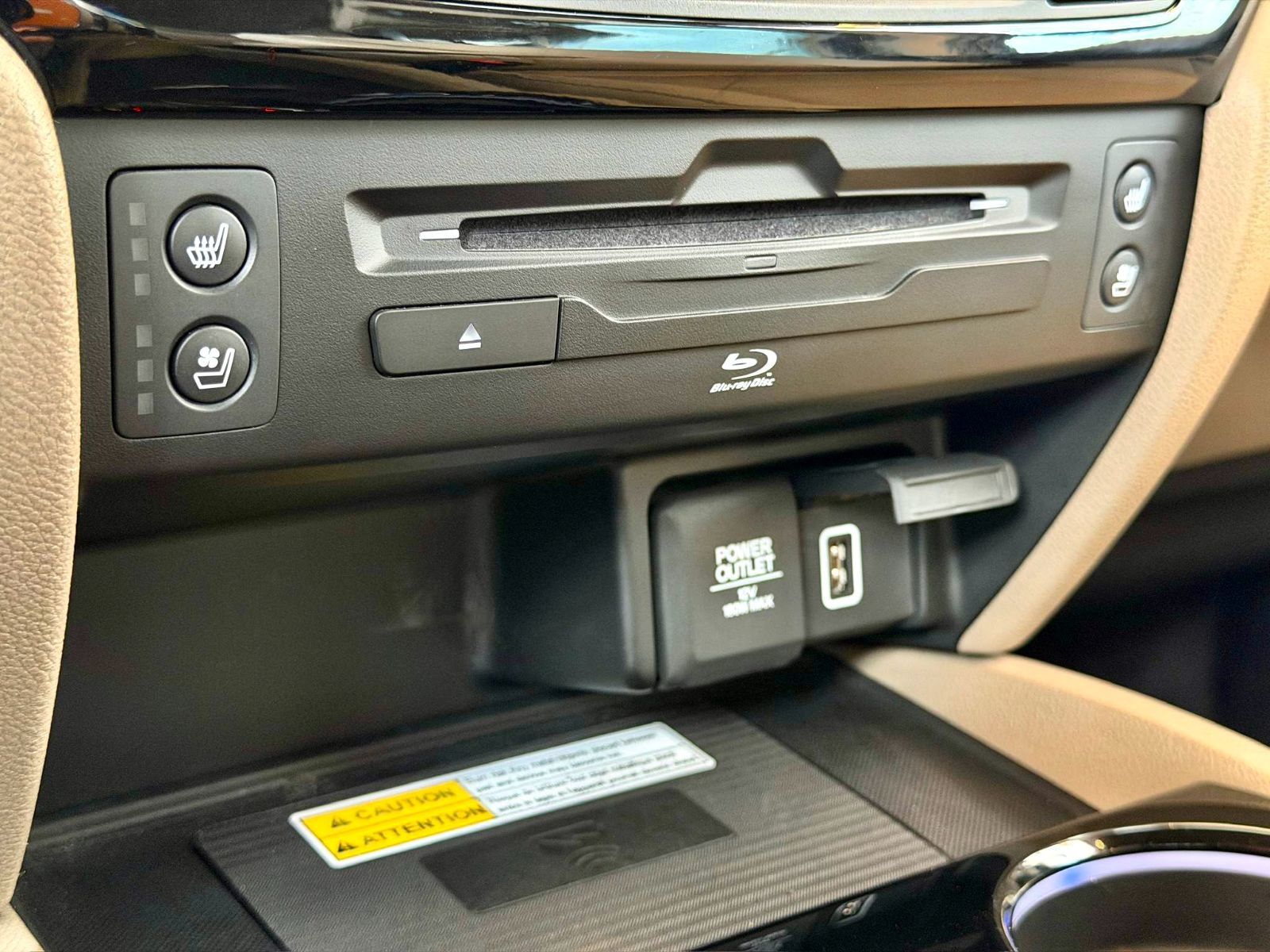 Honda Pilot Touring 8-Passenger 2021-31