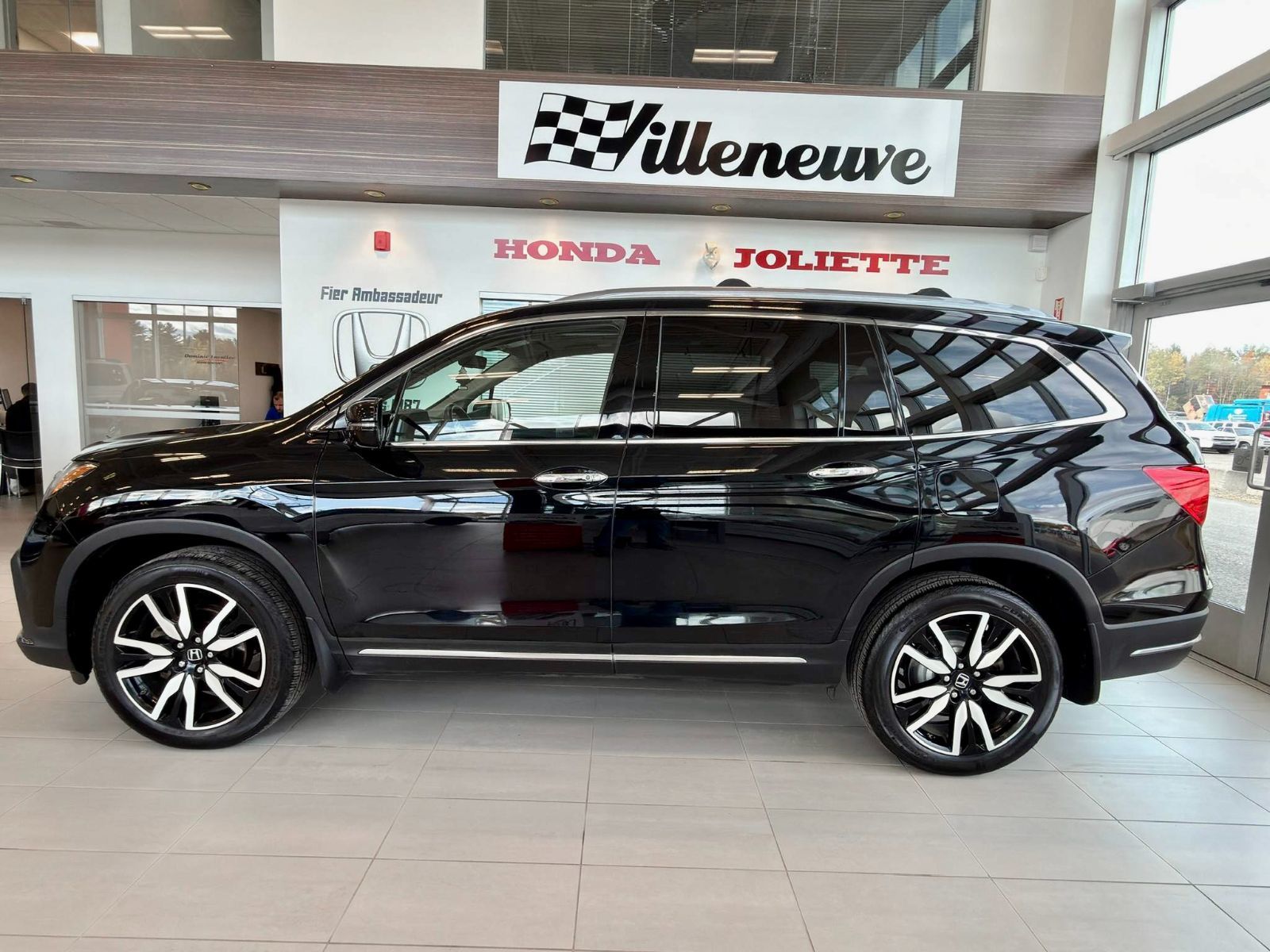 Honda Pilot Touring 8-Passenger 2021-7